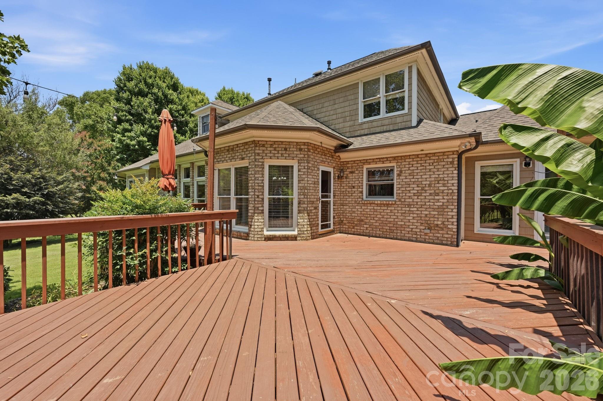 118 Broadbill Drive Property Photo 41