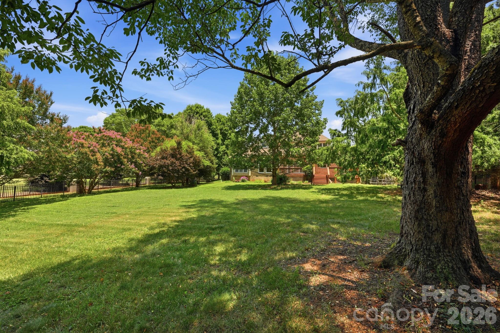 118 Broadbill Drive Property Photo 44