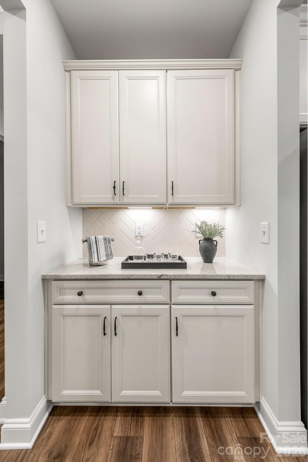 115 Morden Loop Property Photo 17