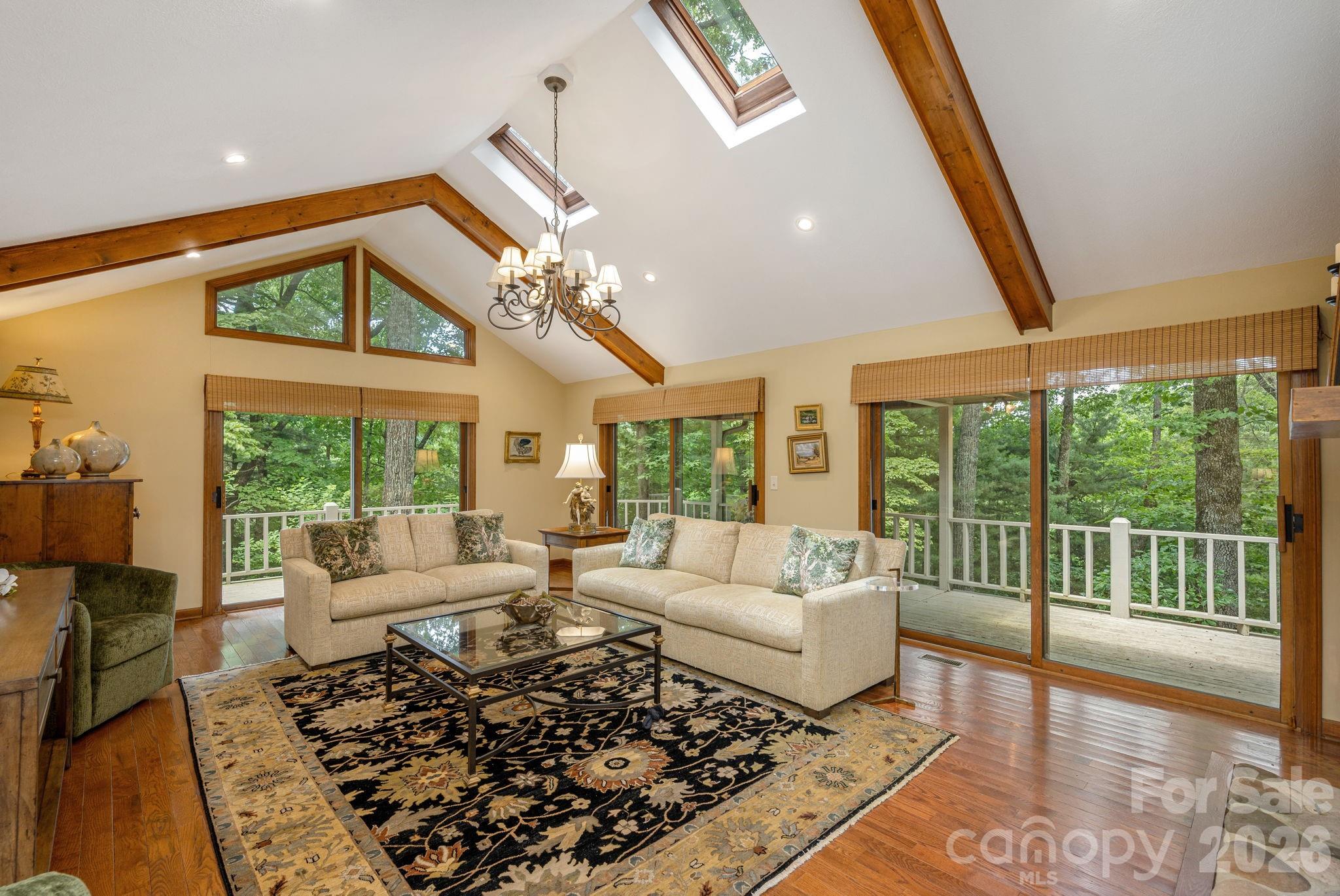 117 Tarnhill Drive Property Photo 8