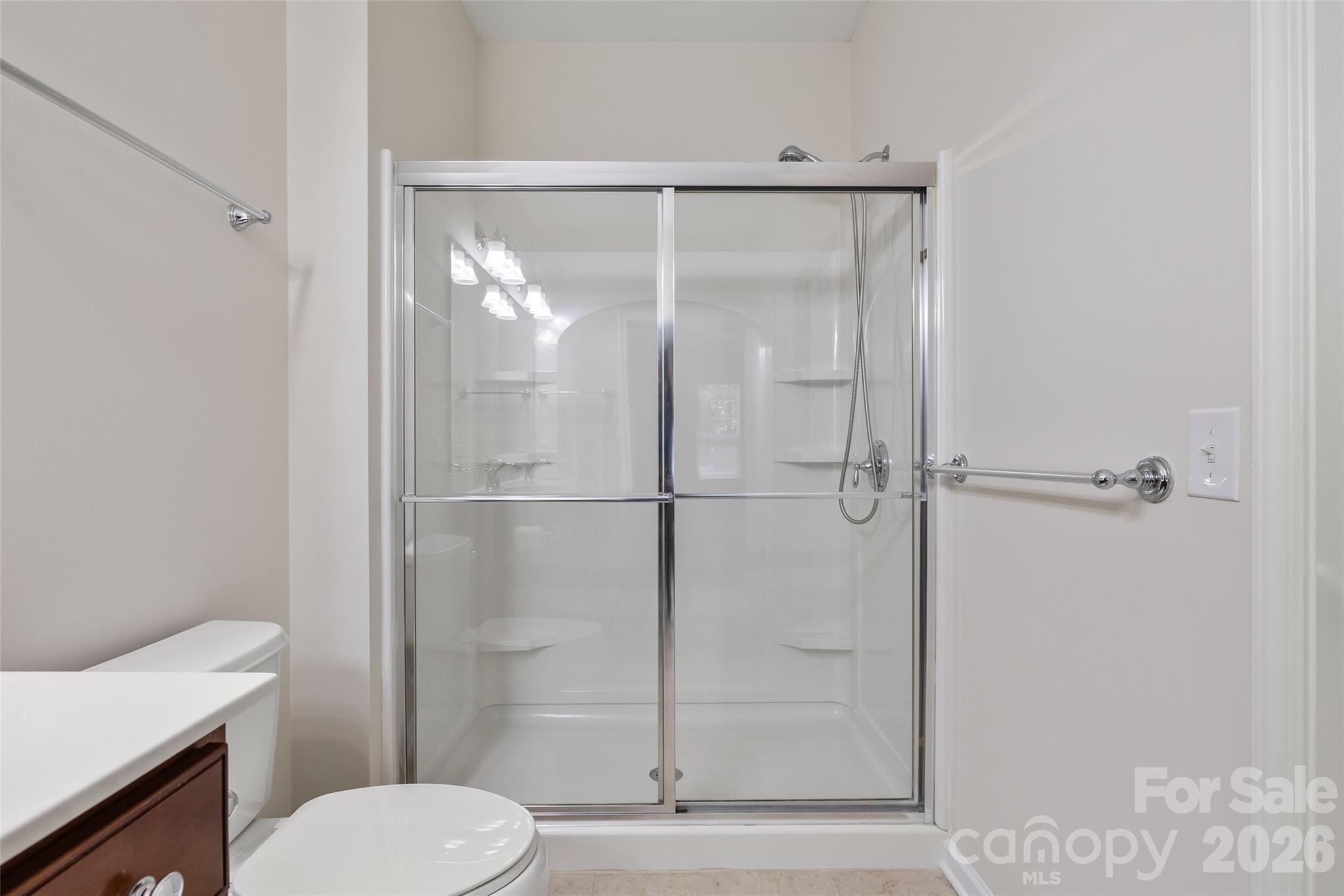 9015 Smokey Hill Lane Property Photo 17