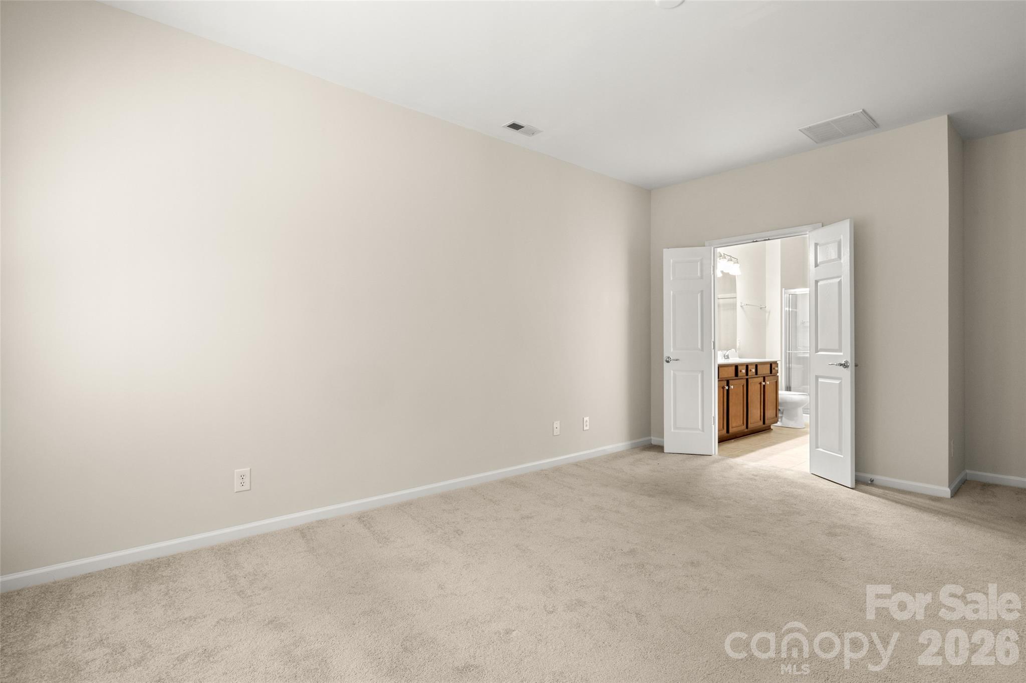 9015 Smokey Hill Lane Property Photo 18