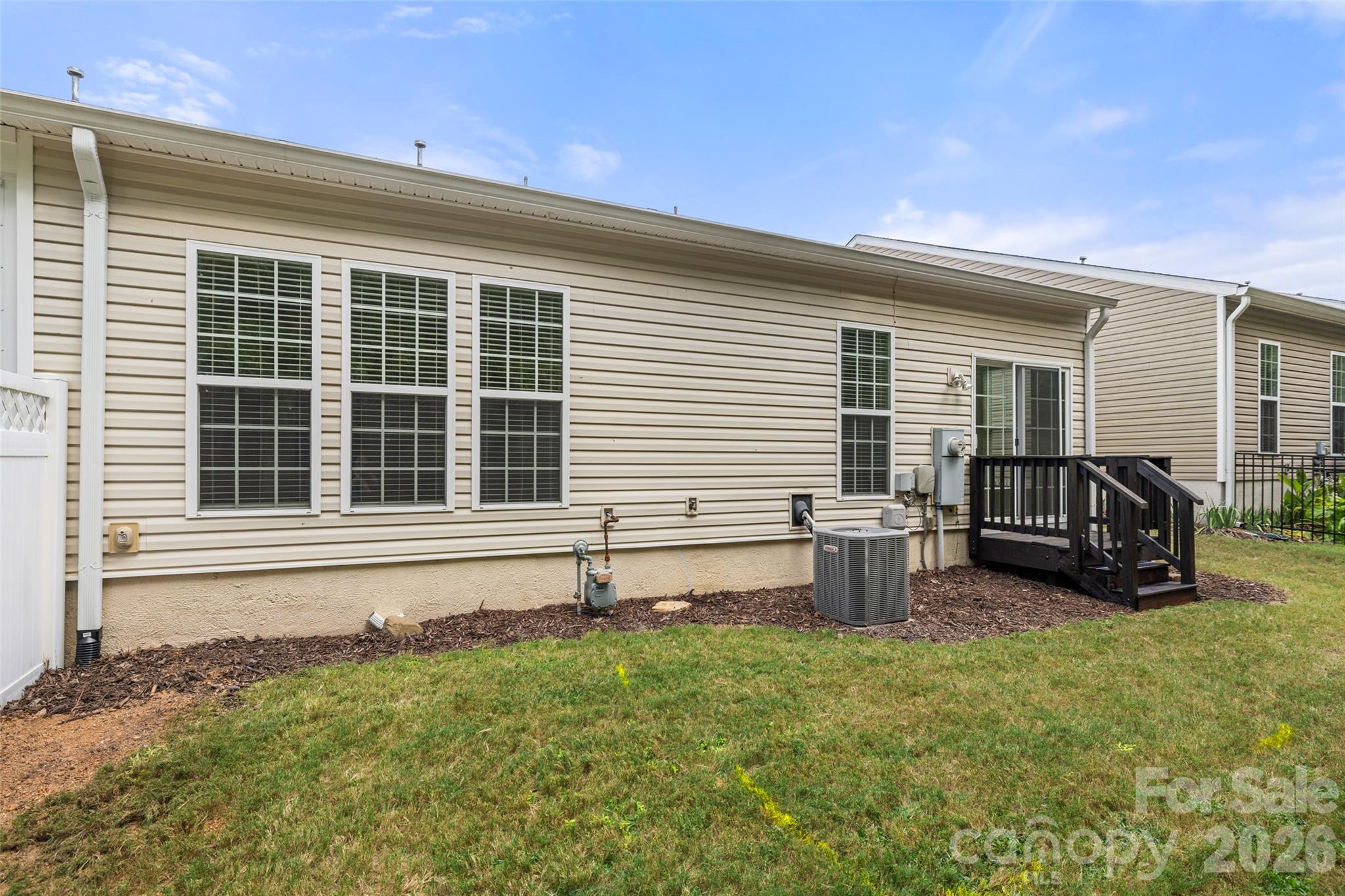 9015 Smokey Hill Lane Property Photo 28