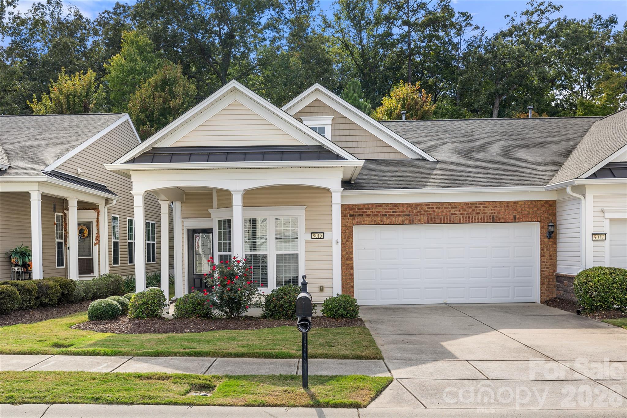 9015 Smokey Hill Lane Property Photo 29
