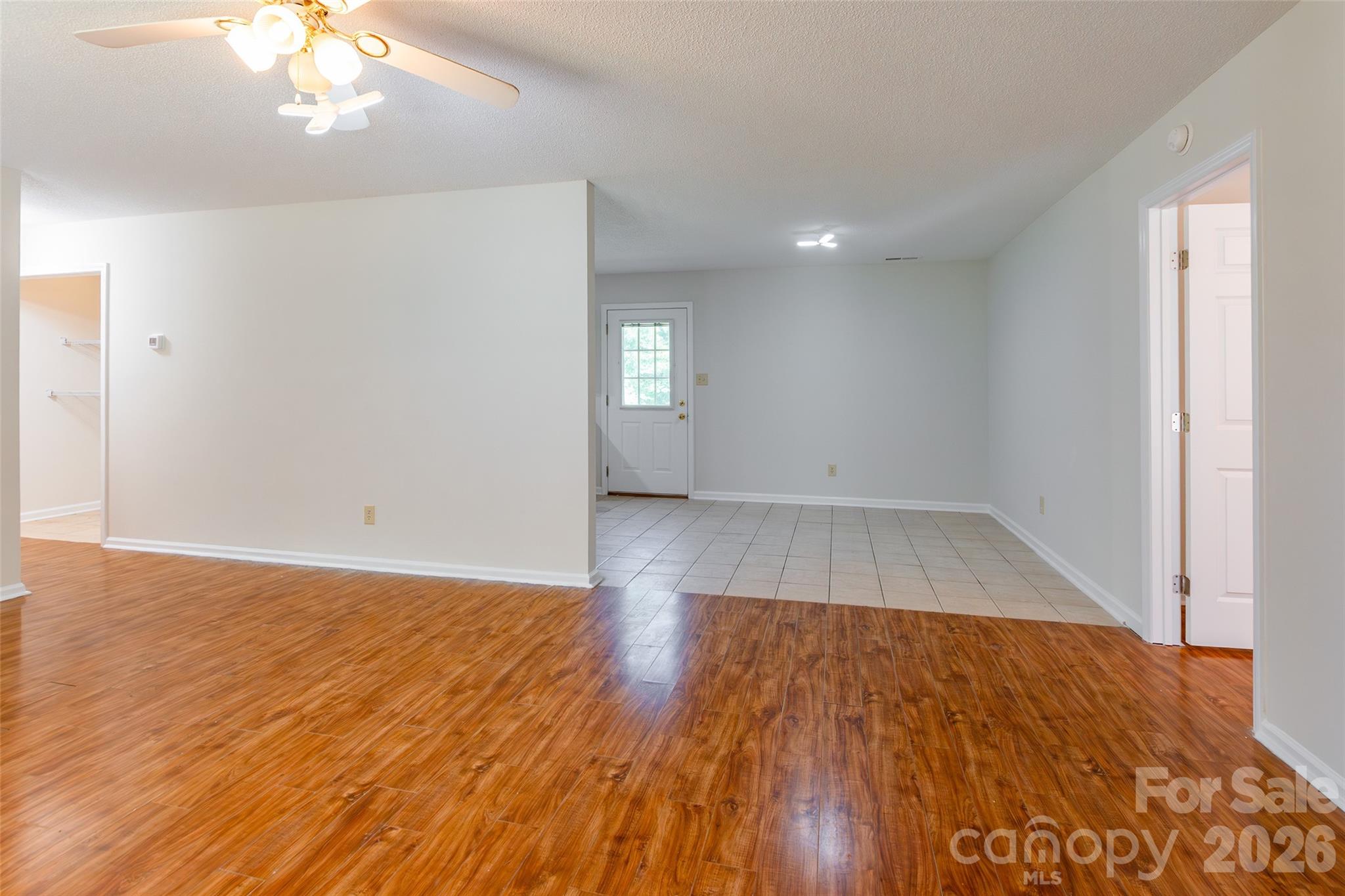 386 Sutton Springs Road Property Photo 3