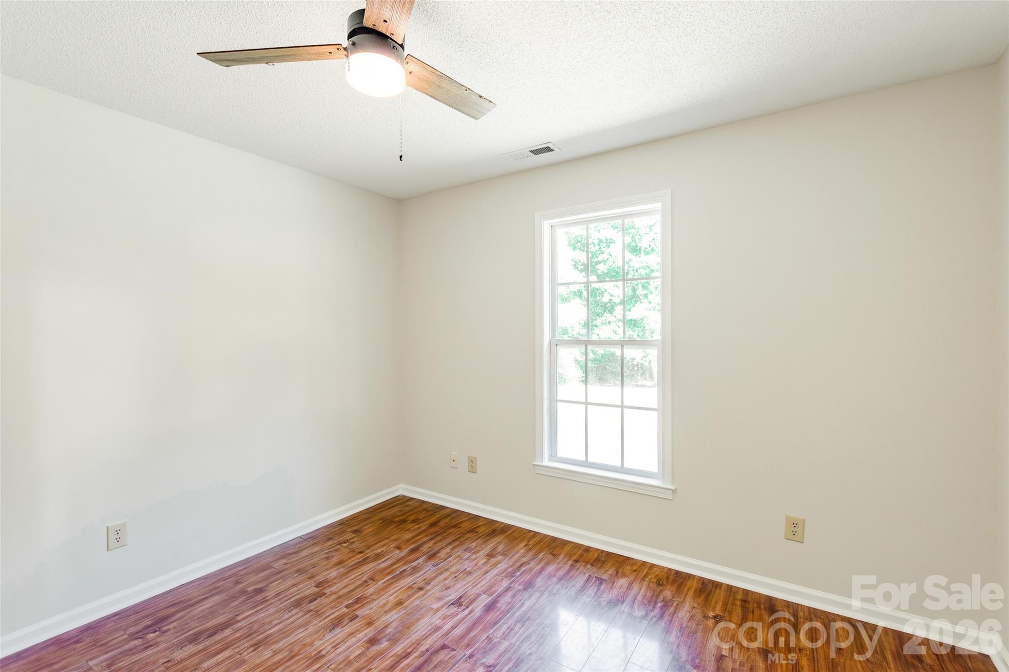386 Sutton Springs Road Property Photo 16