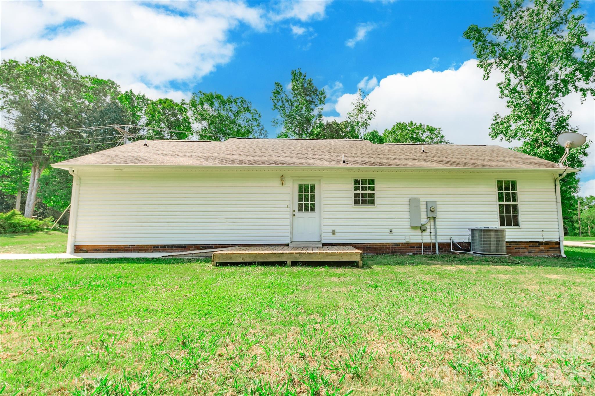 386 Sutton Springs Road Property Photo 22