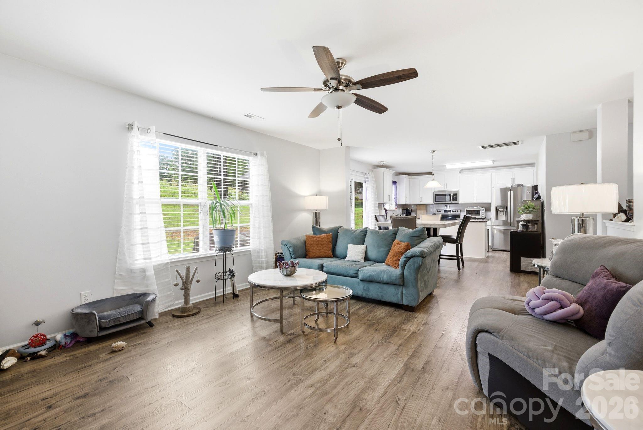 8502 Mansell Court Property Photo 13