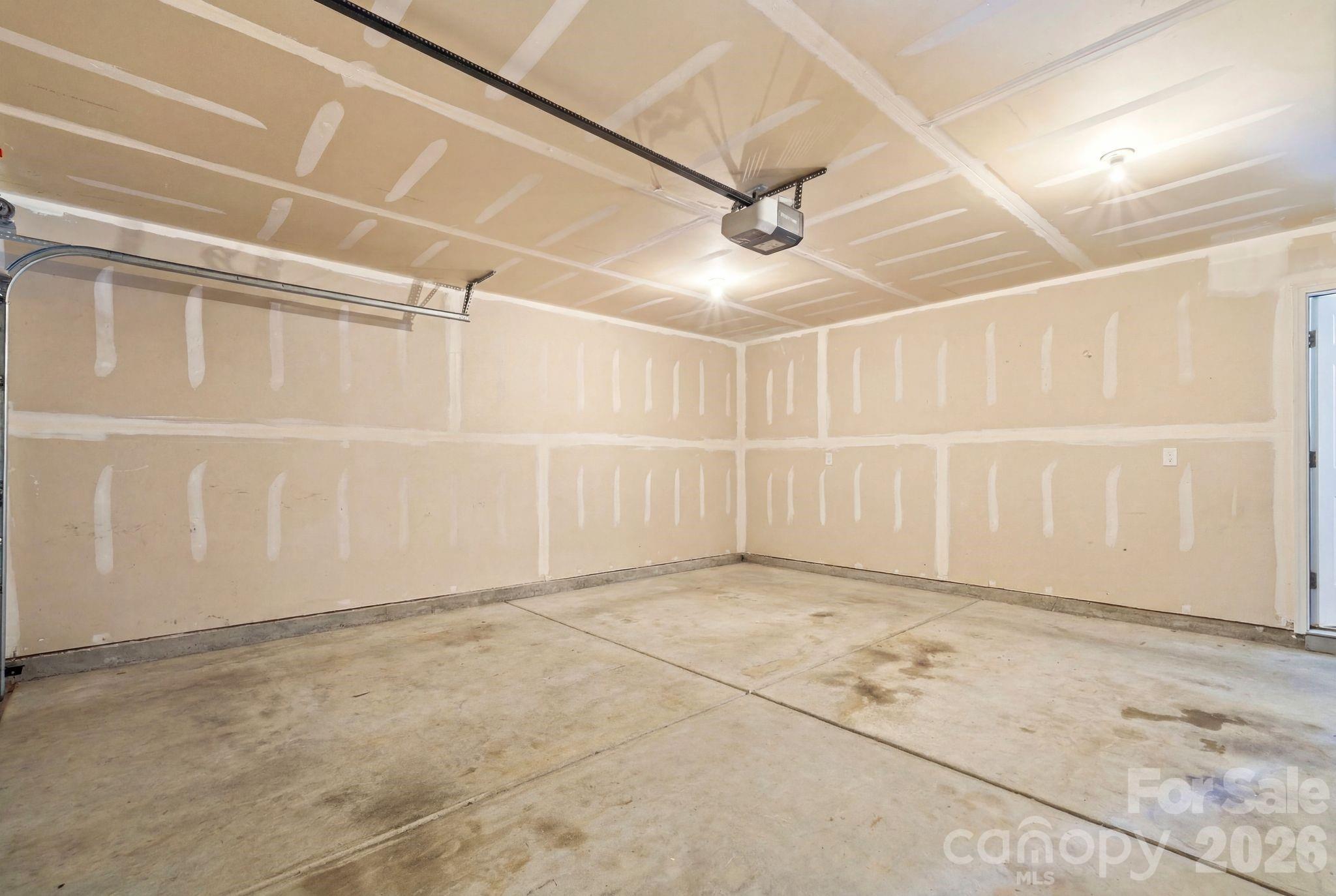 8502 Mansell Court Property Photo 28