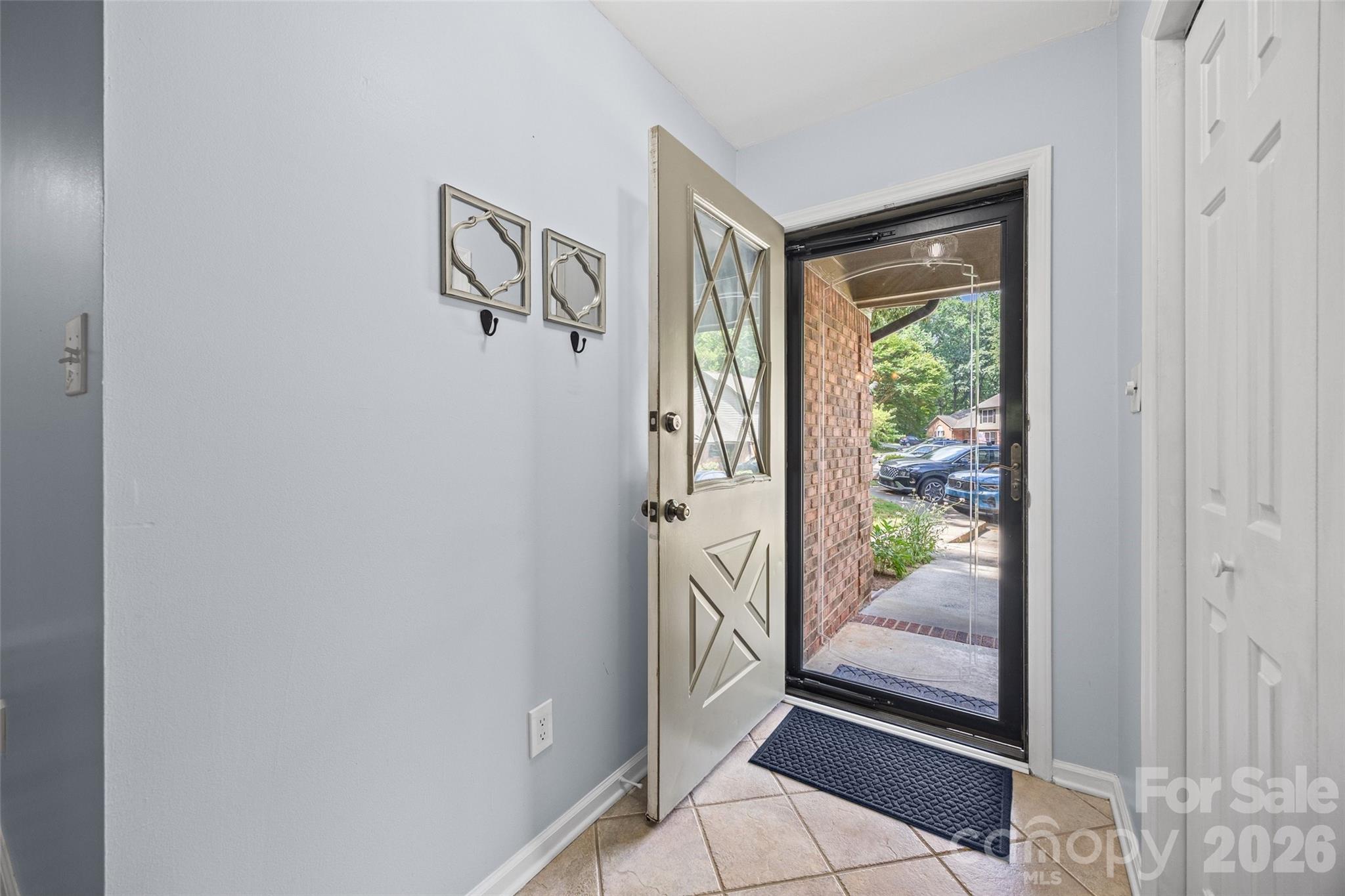 120 Ashebrook Drive Property Photo 3
