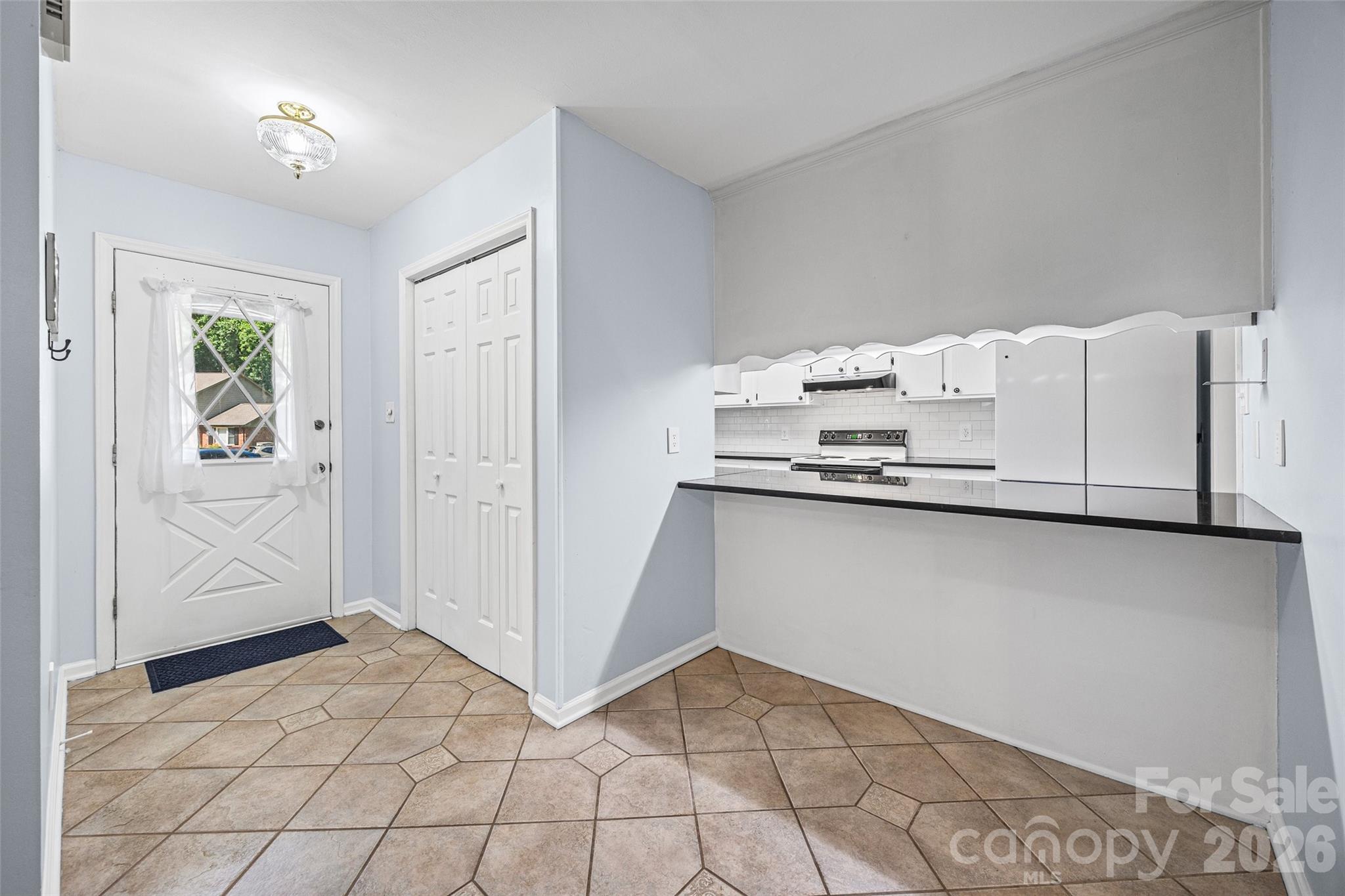 120 Ashebrook Drive Property Photo 4