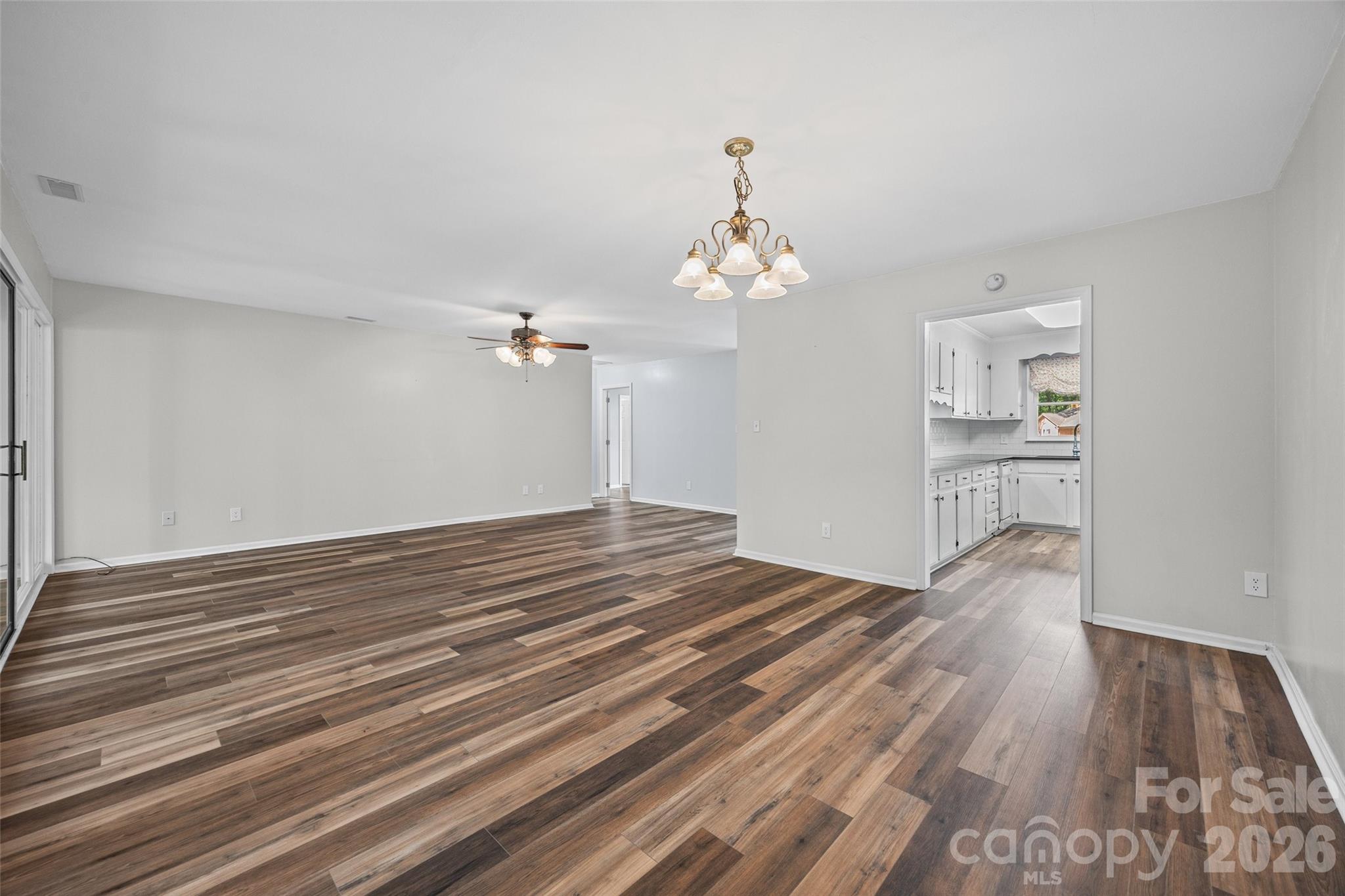 120 Ashebrook Drive Property Photo 10