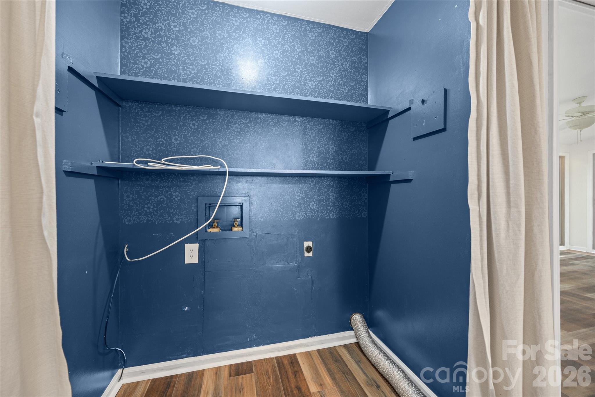 120 Ashebrook Drive Property Photo 11