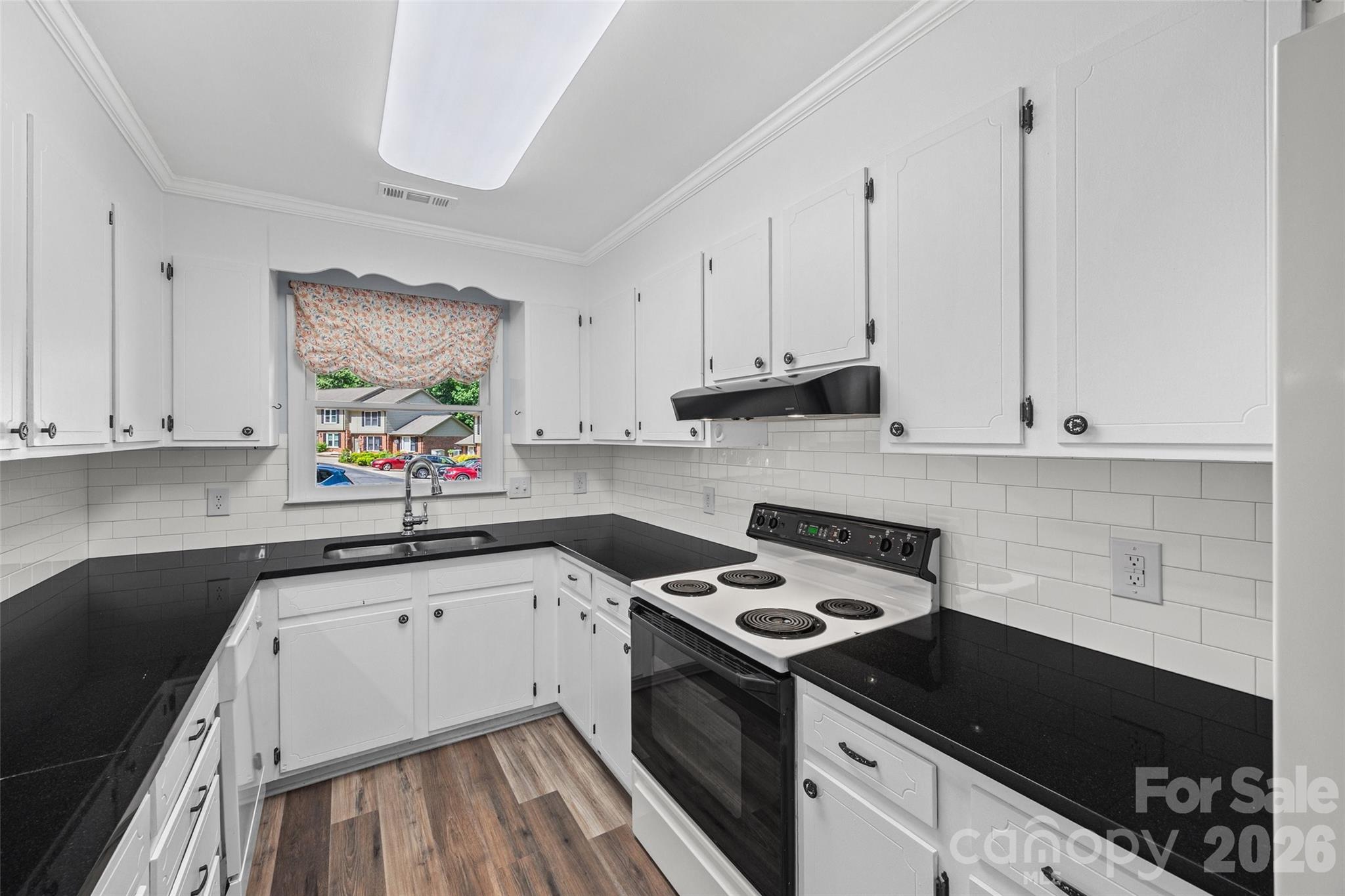 120 Ashebrook Drive Property Photo 13