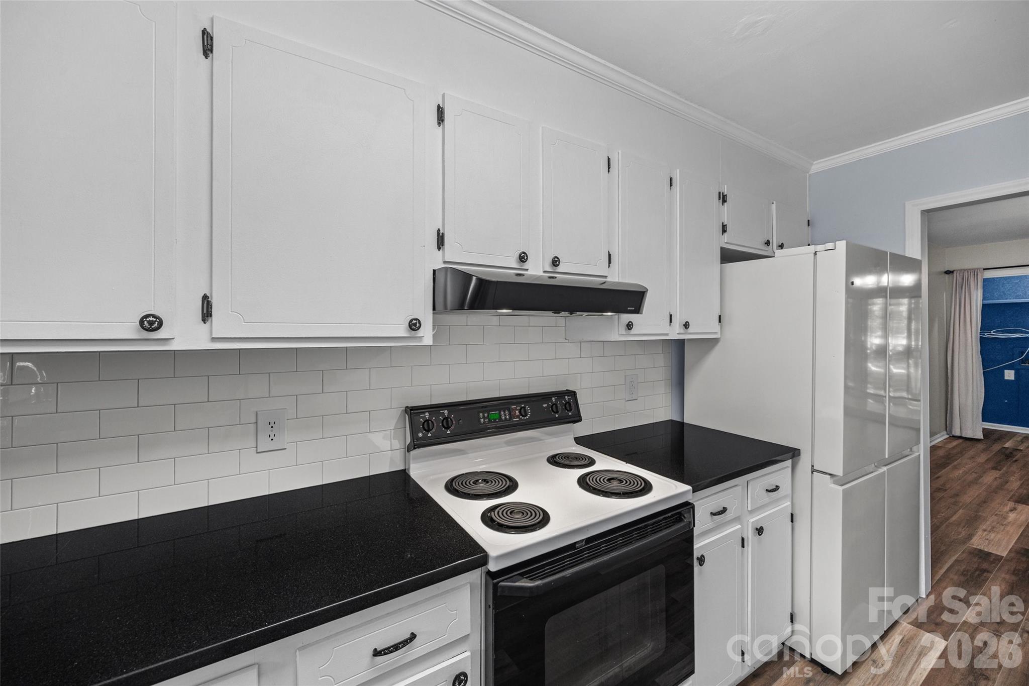 120 Ashebrook Drive Property Photo 15