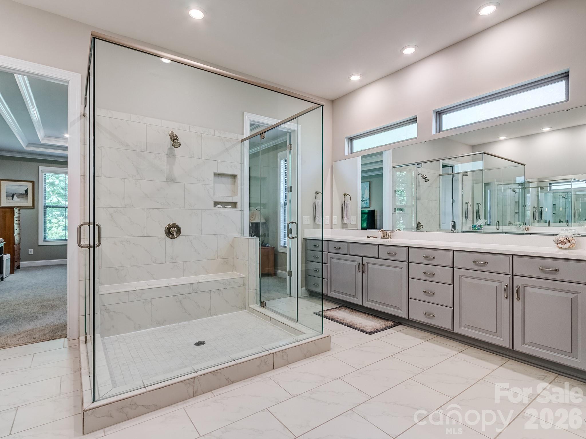 121 Enclave Boulevard Property Photo 16