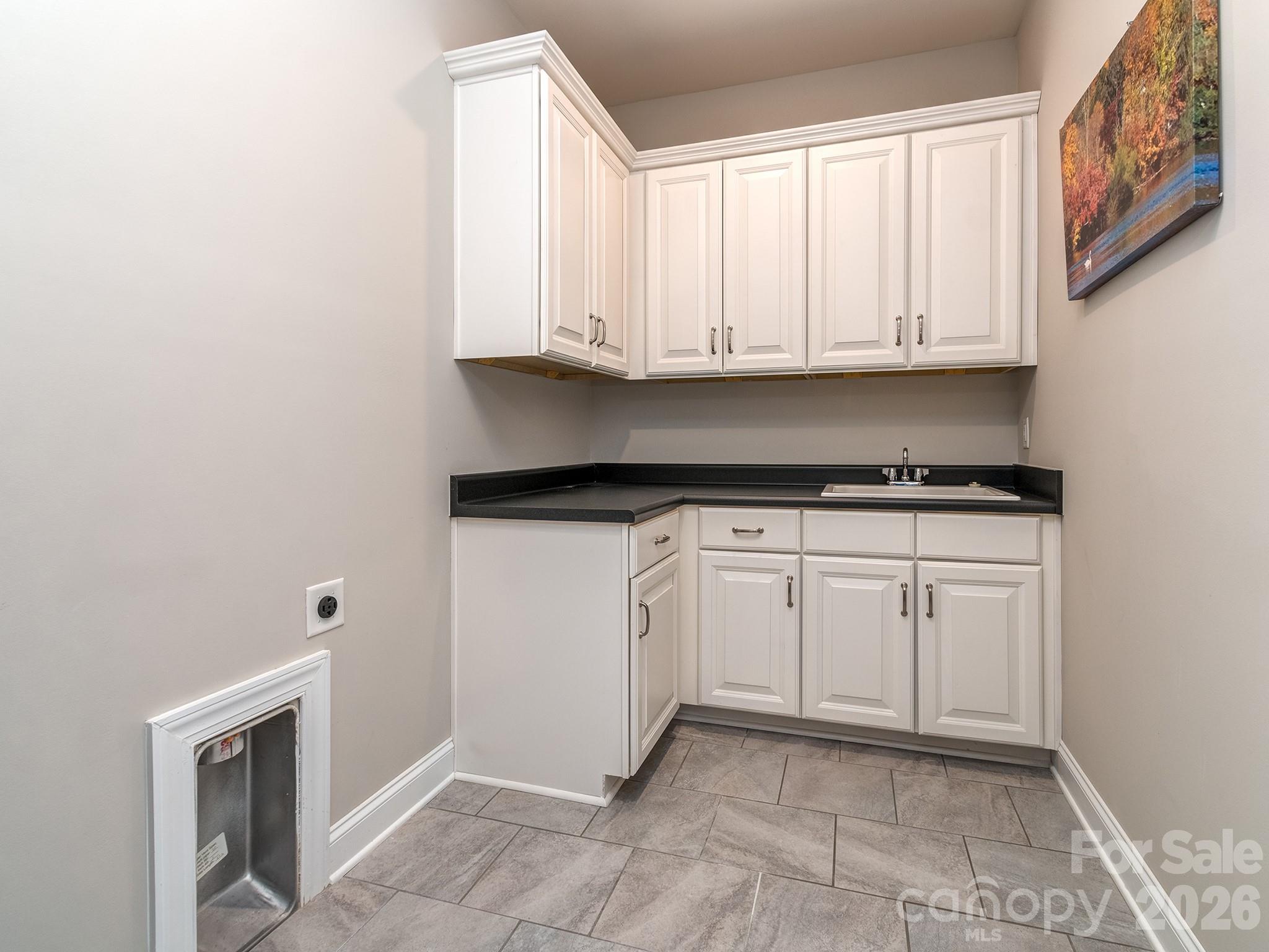 121 Enclave Boulevard Property Photo 34