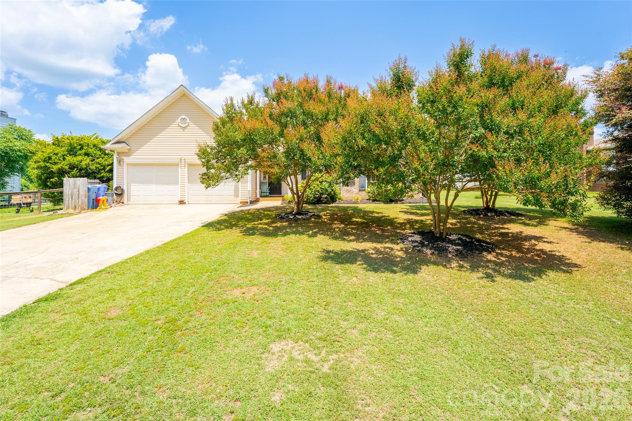 311 Winthrow Creek Road Property Photo 4
