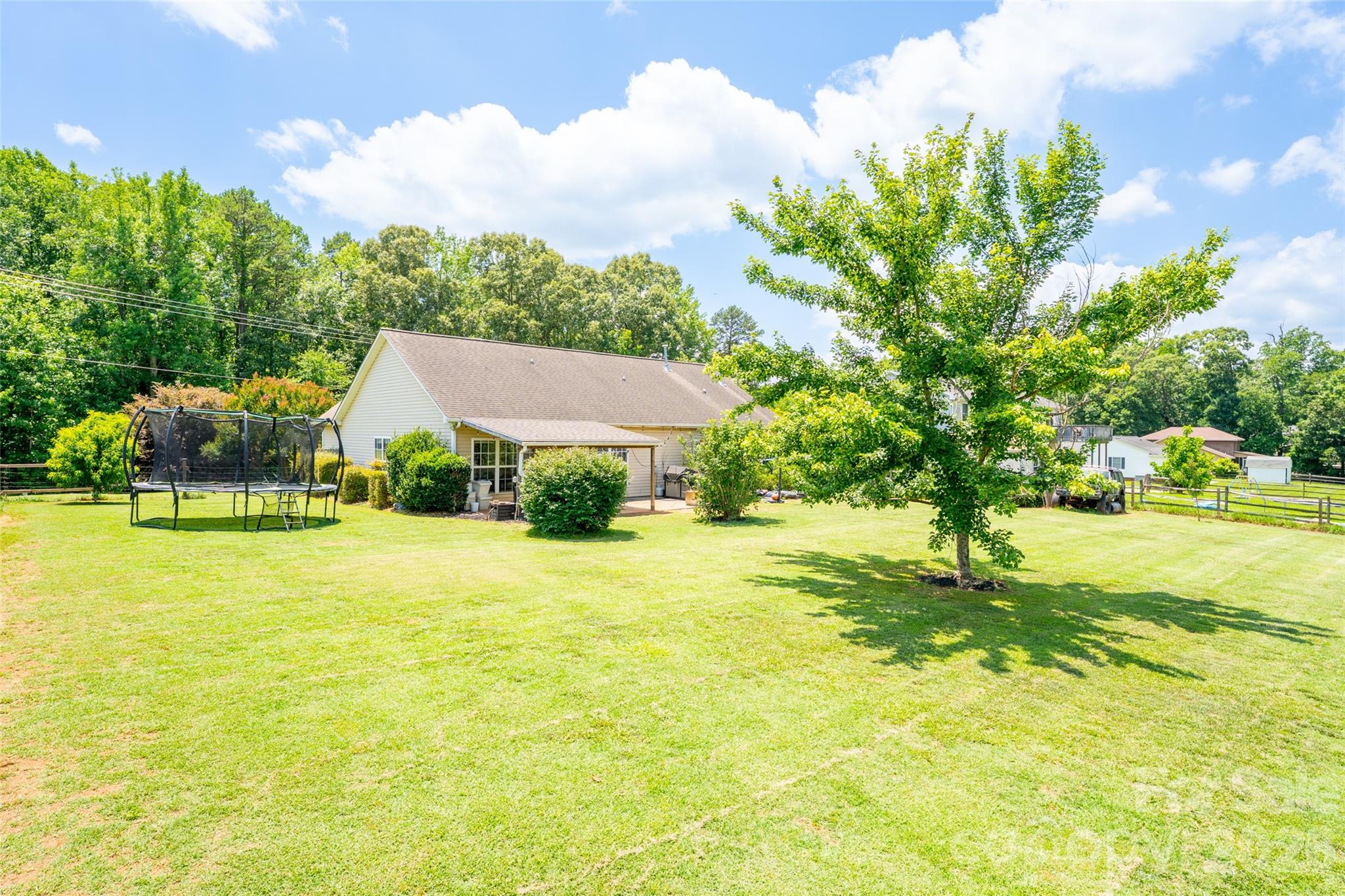 311 Winthrow Creek Road Property Photo 7