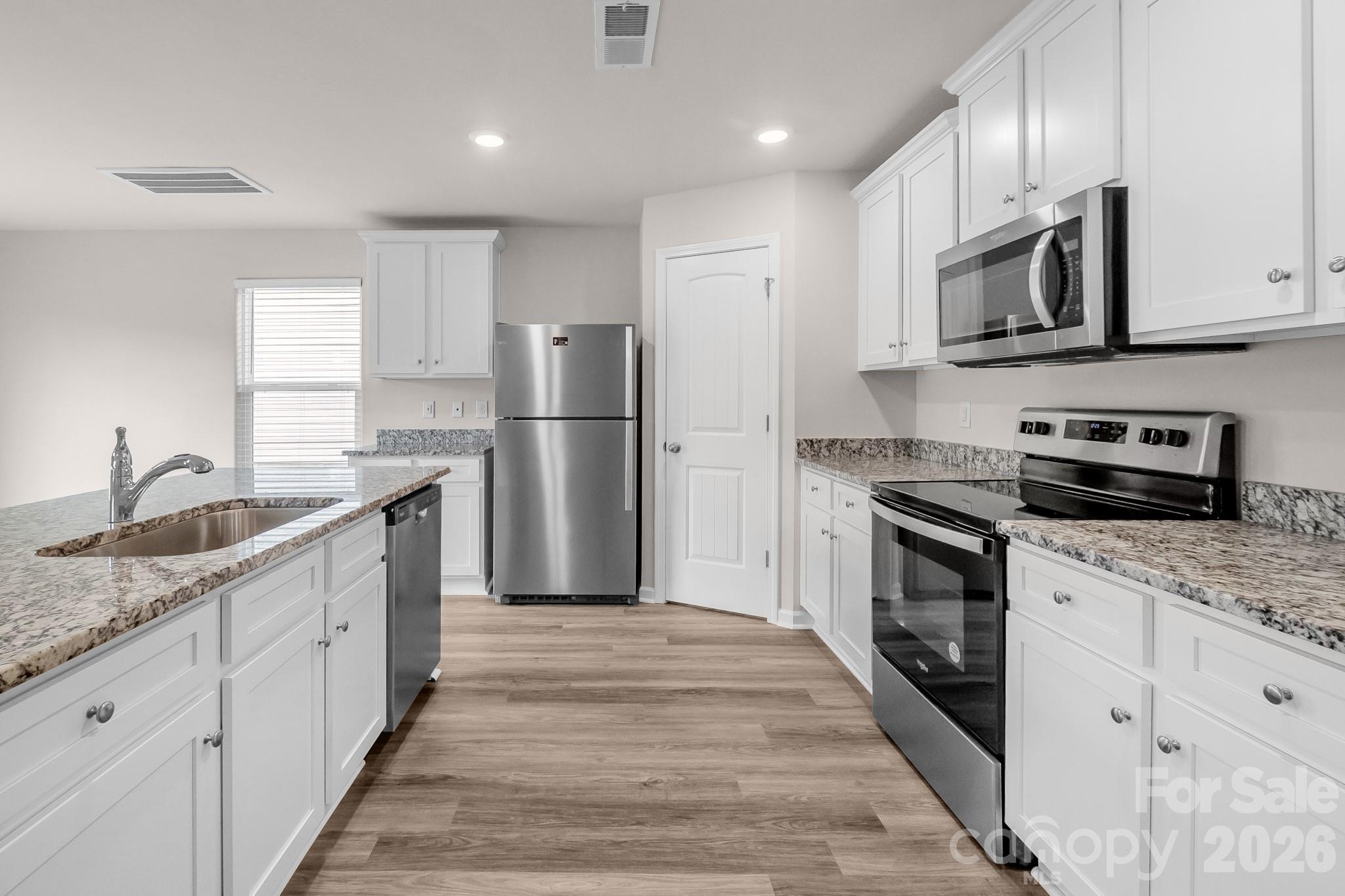 600 Lamorak Place Property Photo 28