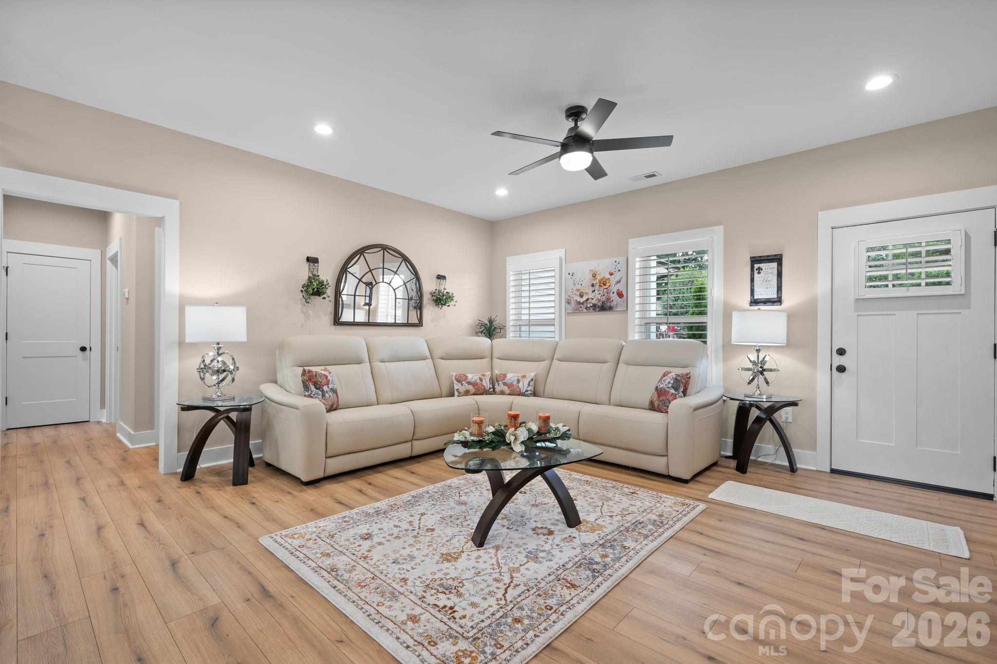 2026 Crestdale Lane Property Photo 4