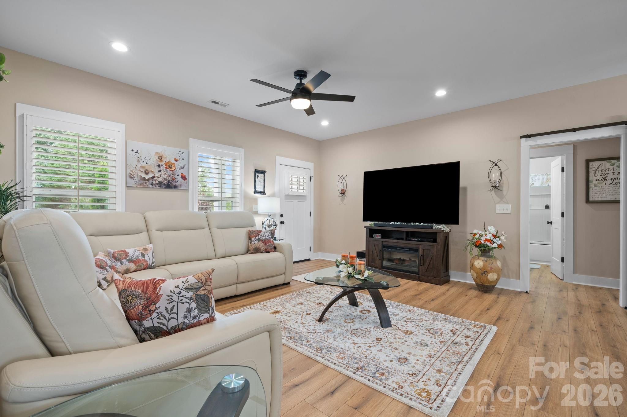 2026 Crestdale Lane Property Photo 5