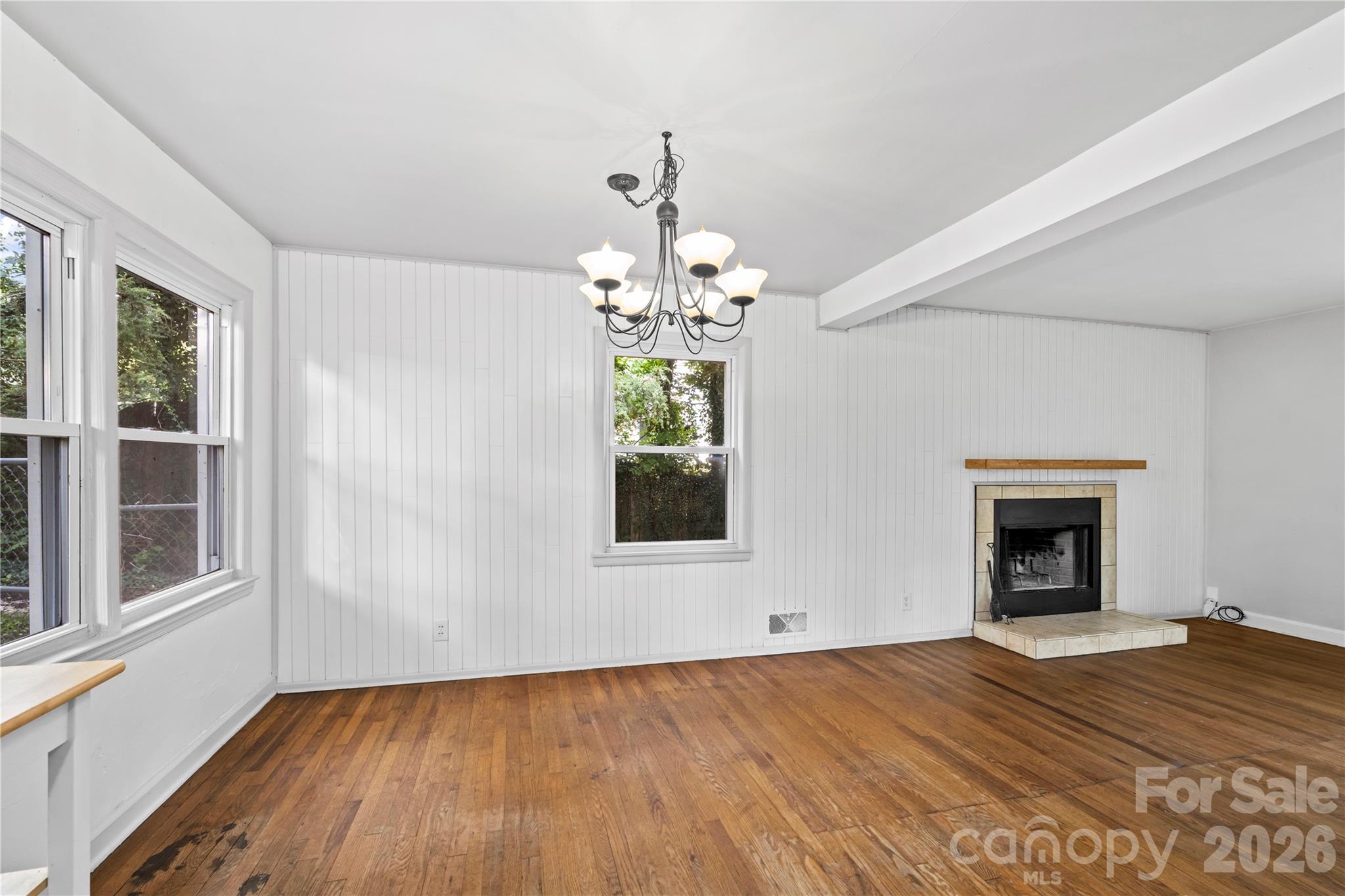 107 Wilshire Drive Property Photo 7