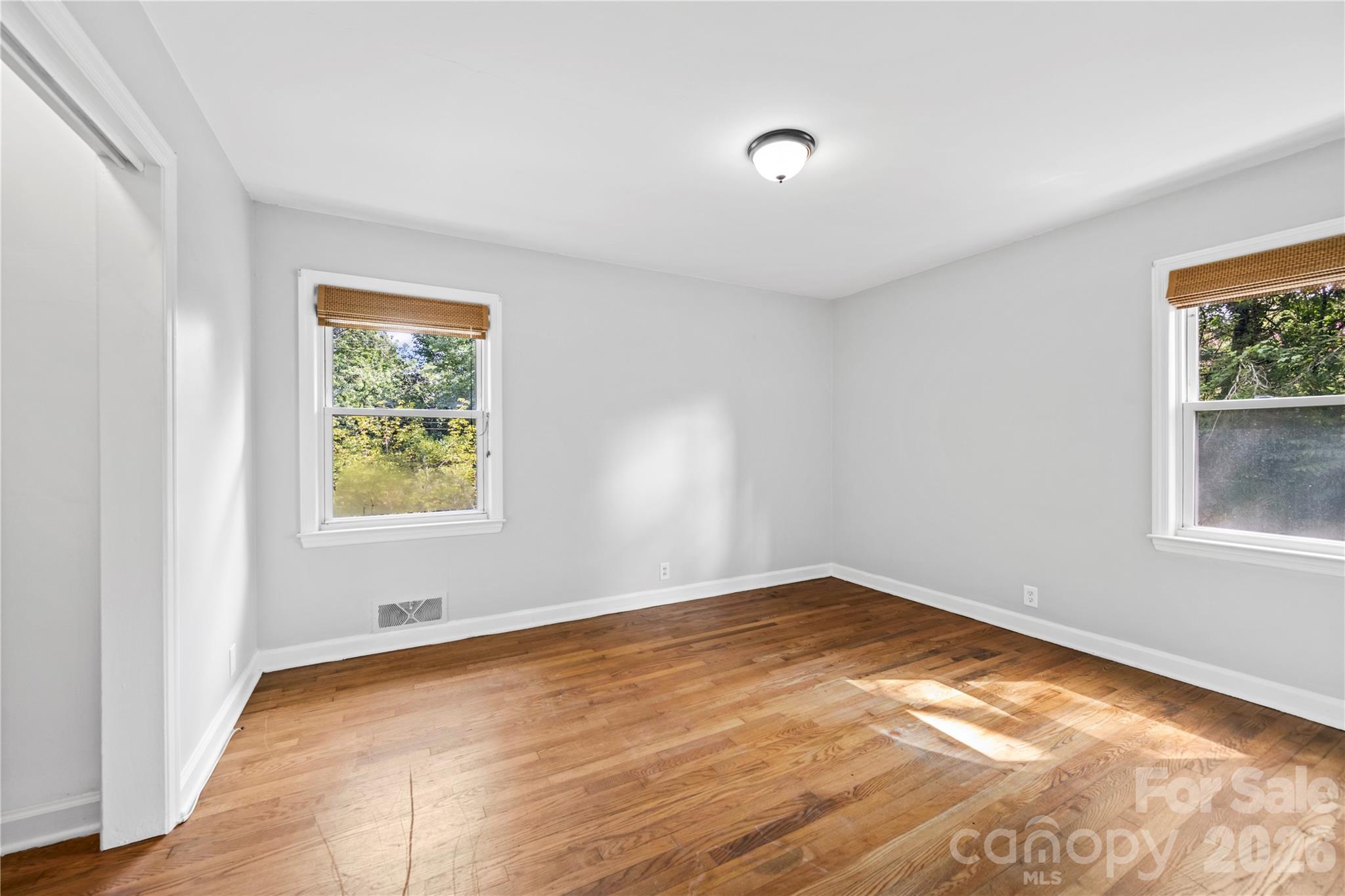 107 Wilshire Drive Property Photo 14