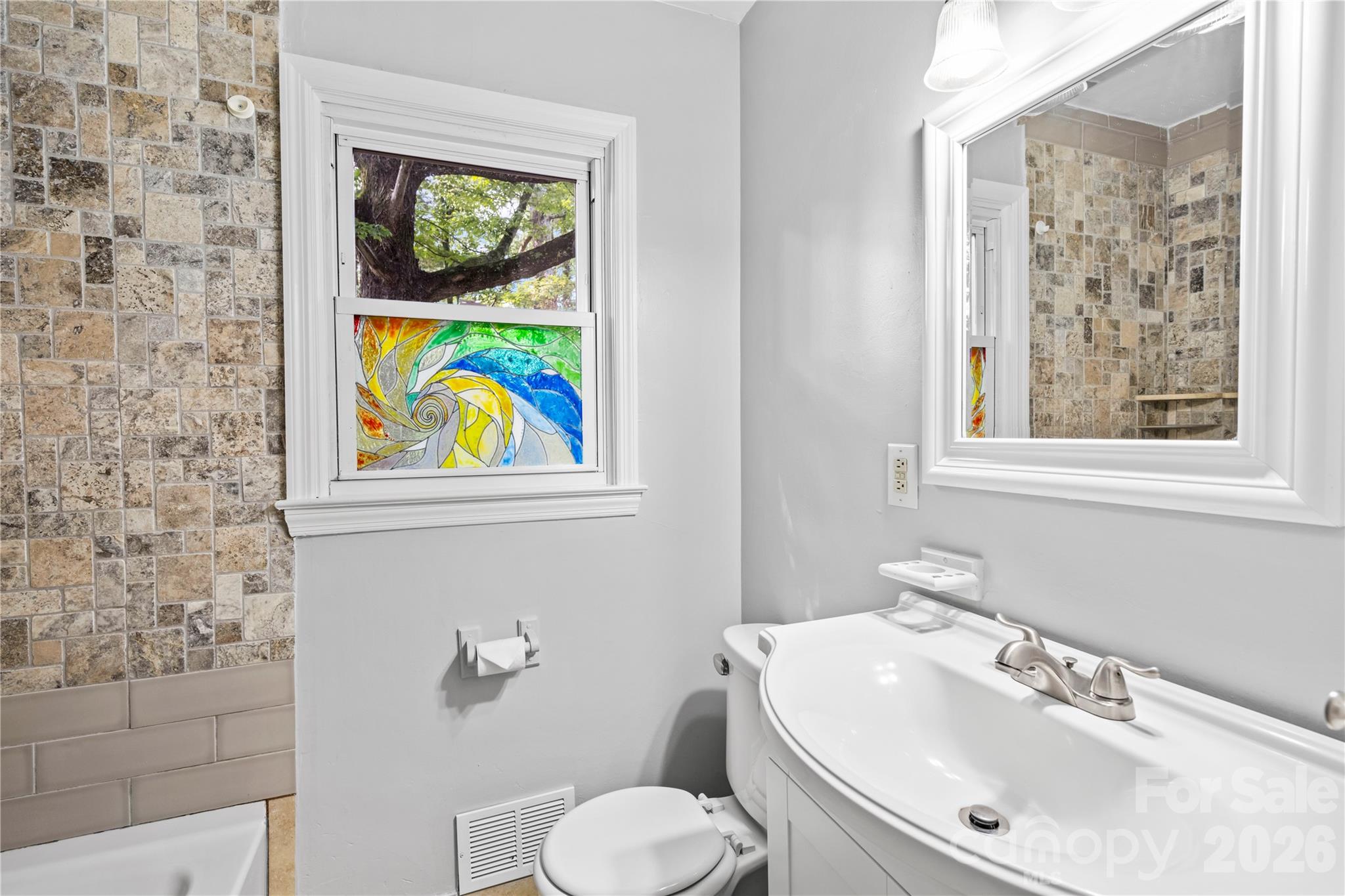 107 Wilshire Drive Property Photo 14