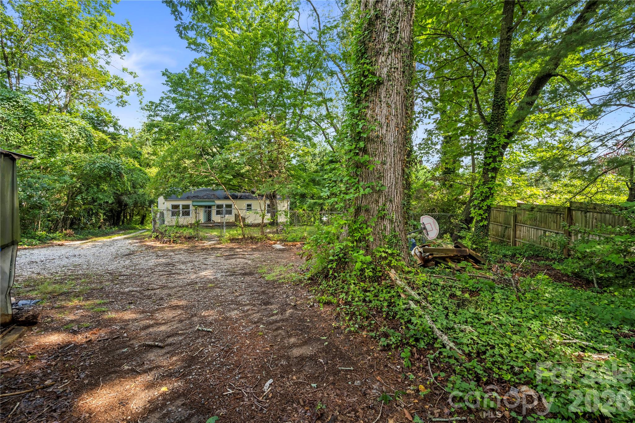 107 Wilshire Drive Property Photo 23