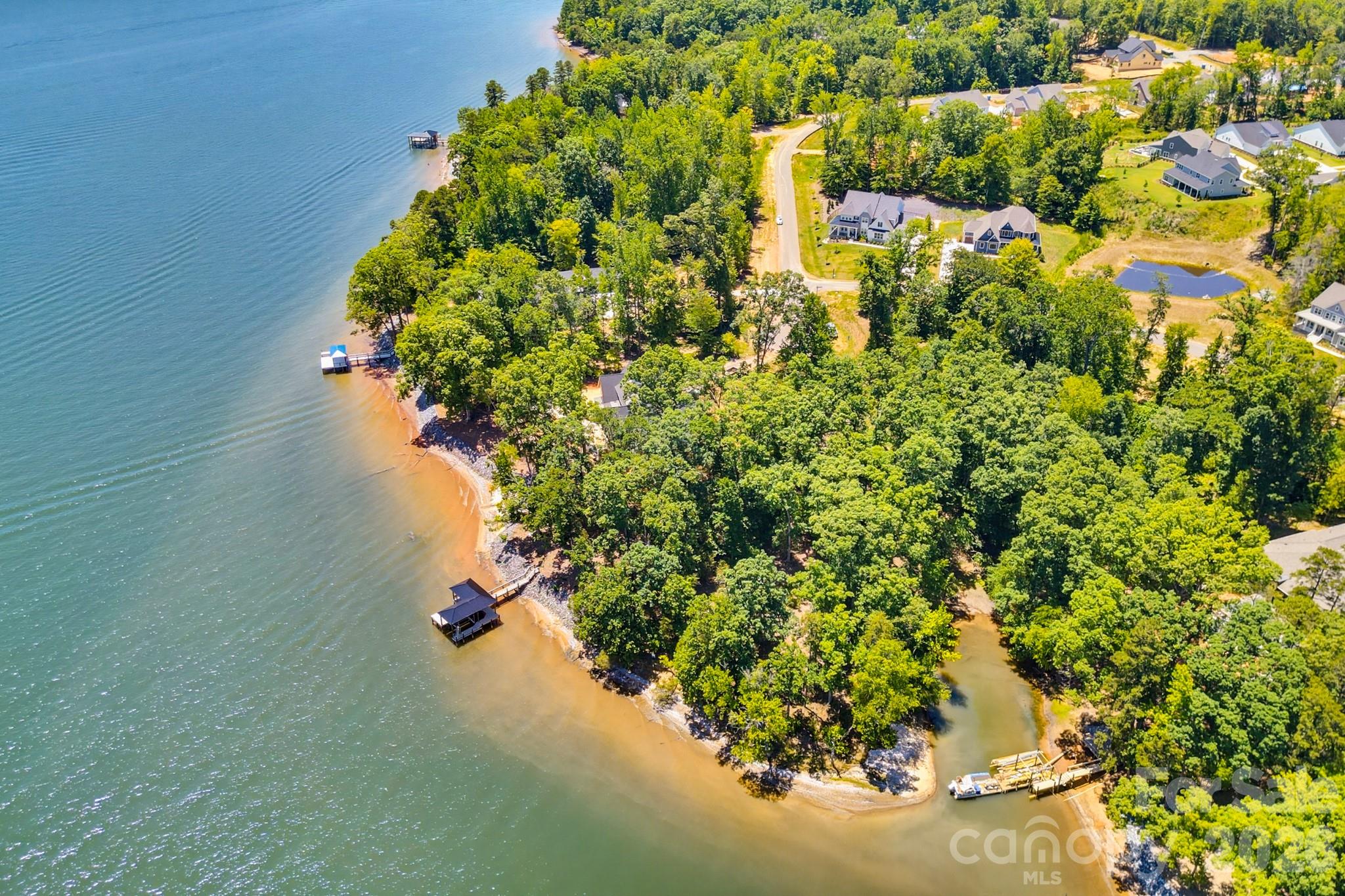 629 Waterton Trail Property Photo 11