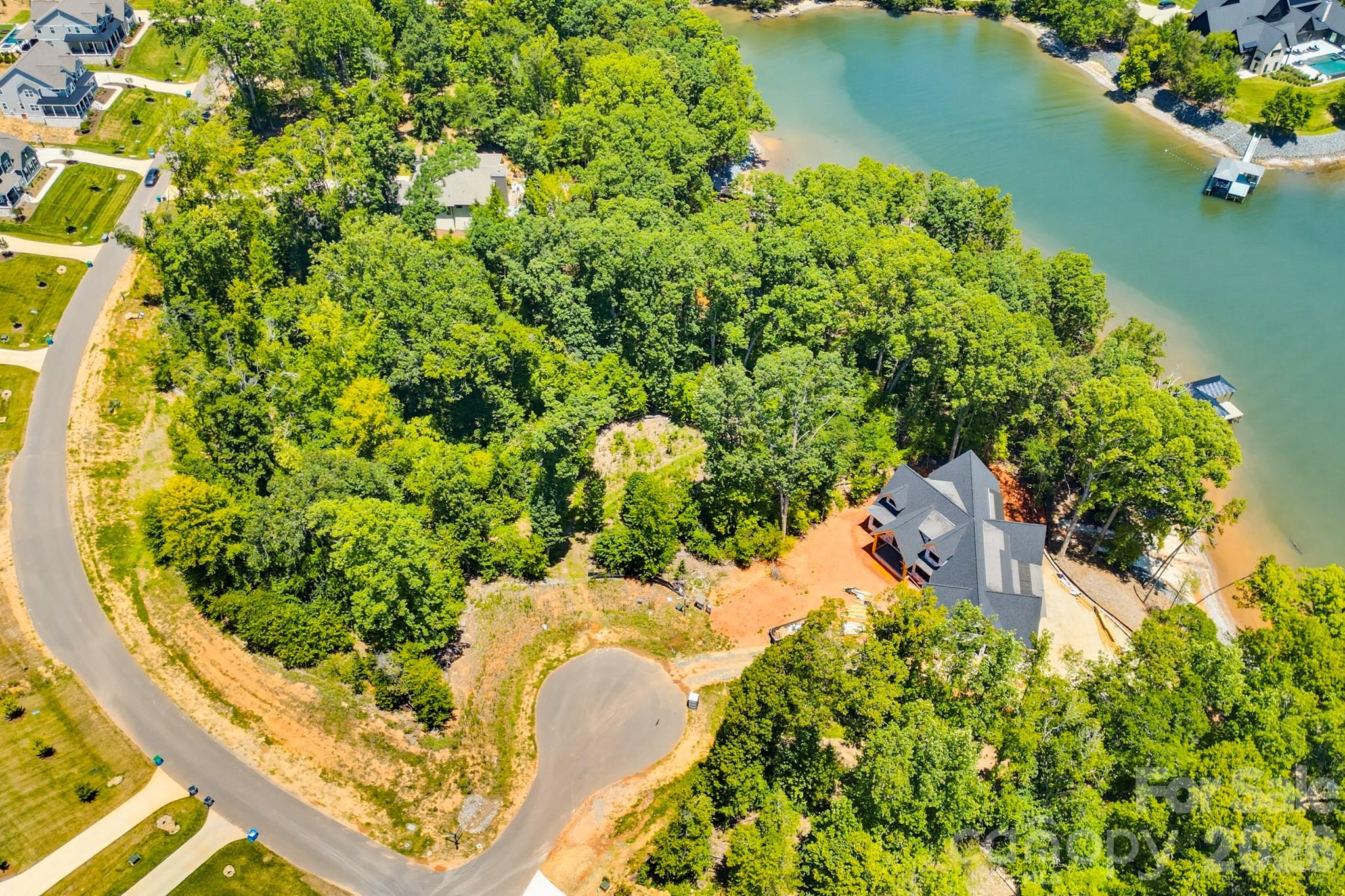 629 Waterton Trail Property Photo 15