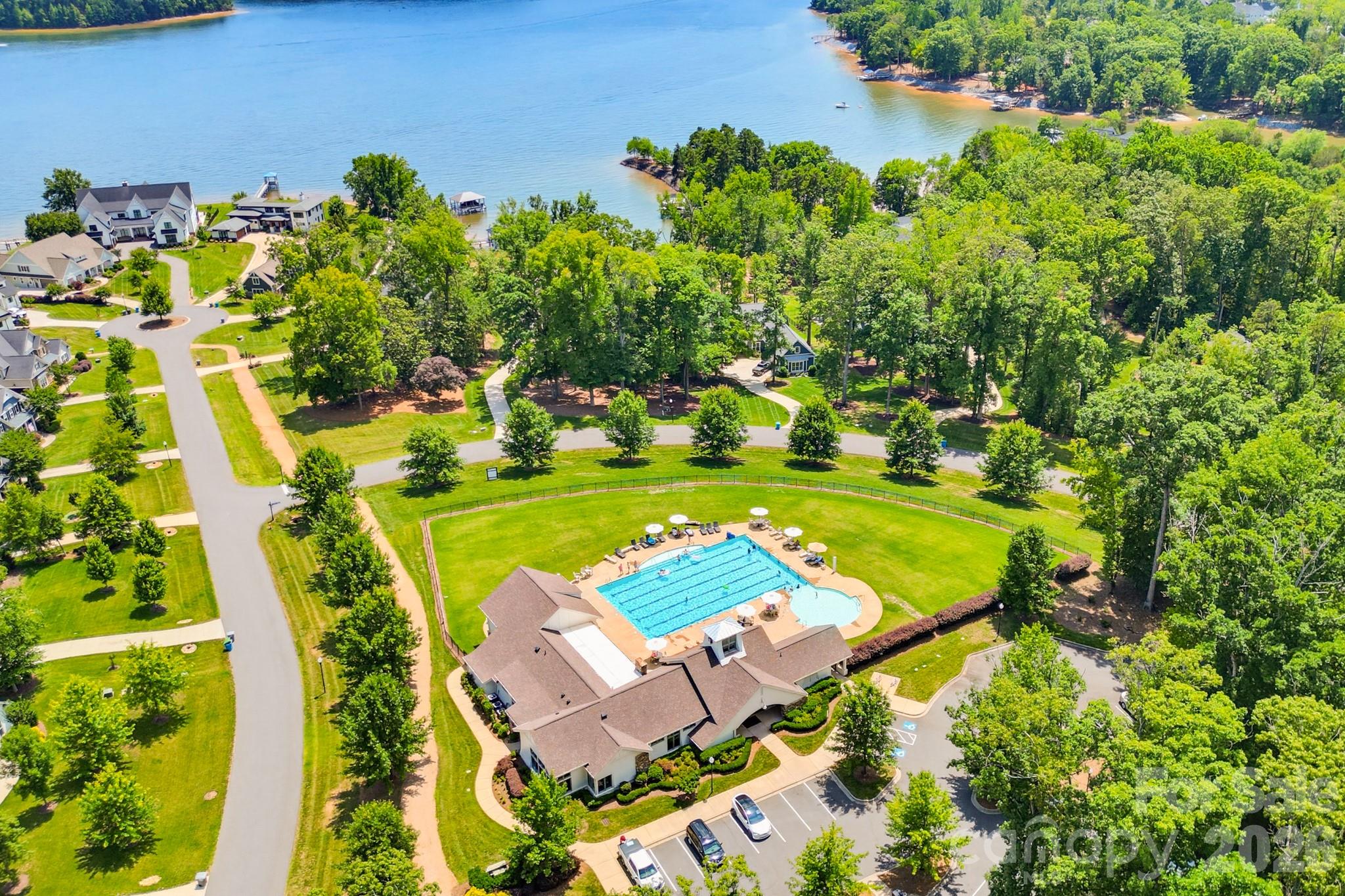 629 Waterton Trail Property Photo 27