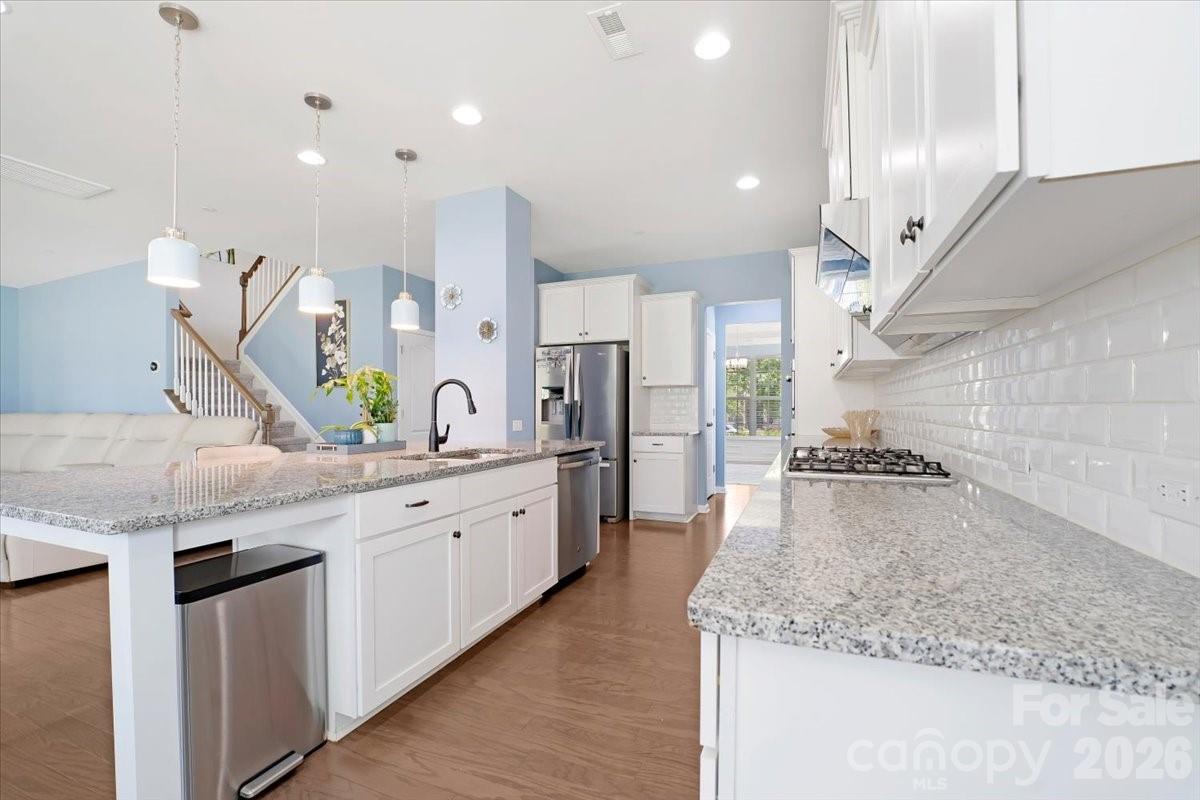 9625 Herringbone Lane Property Photo 12
