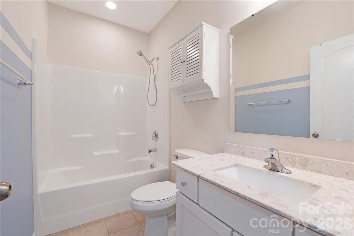 9625 Herringbone Lane Property Photo 13