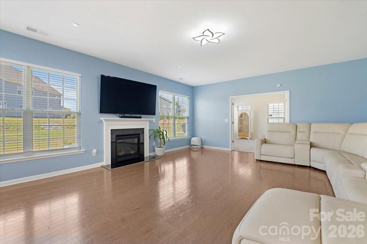 9625 Herringbone Lane Property Photo 18