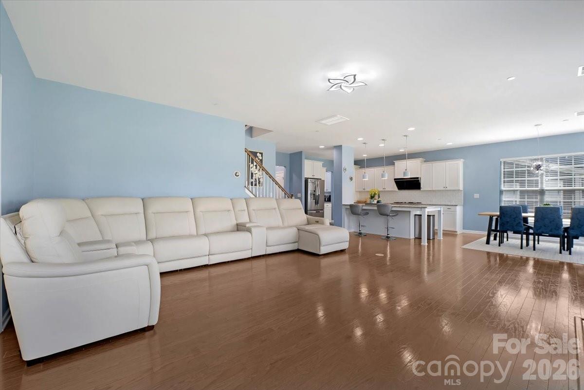 9625 Herringbone Lane Property Photo 19