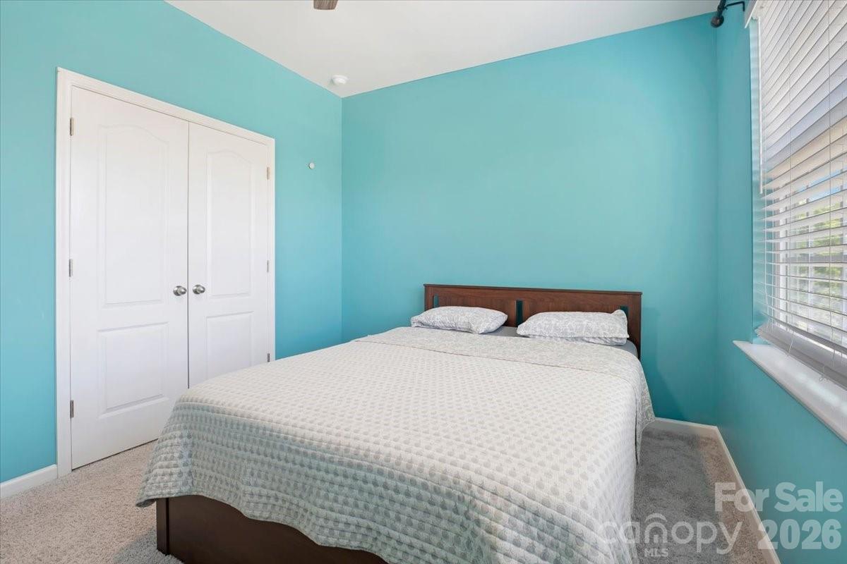 9625 Herringbone Lane Property Photo 32