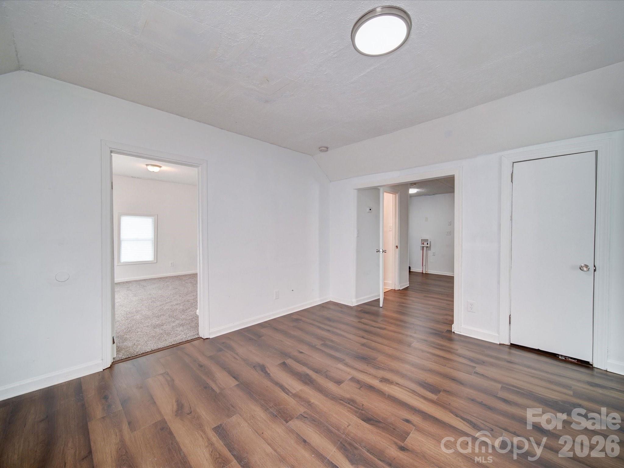 2300 Kennesaw Drive Property Photo 4