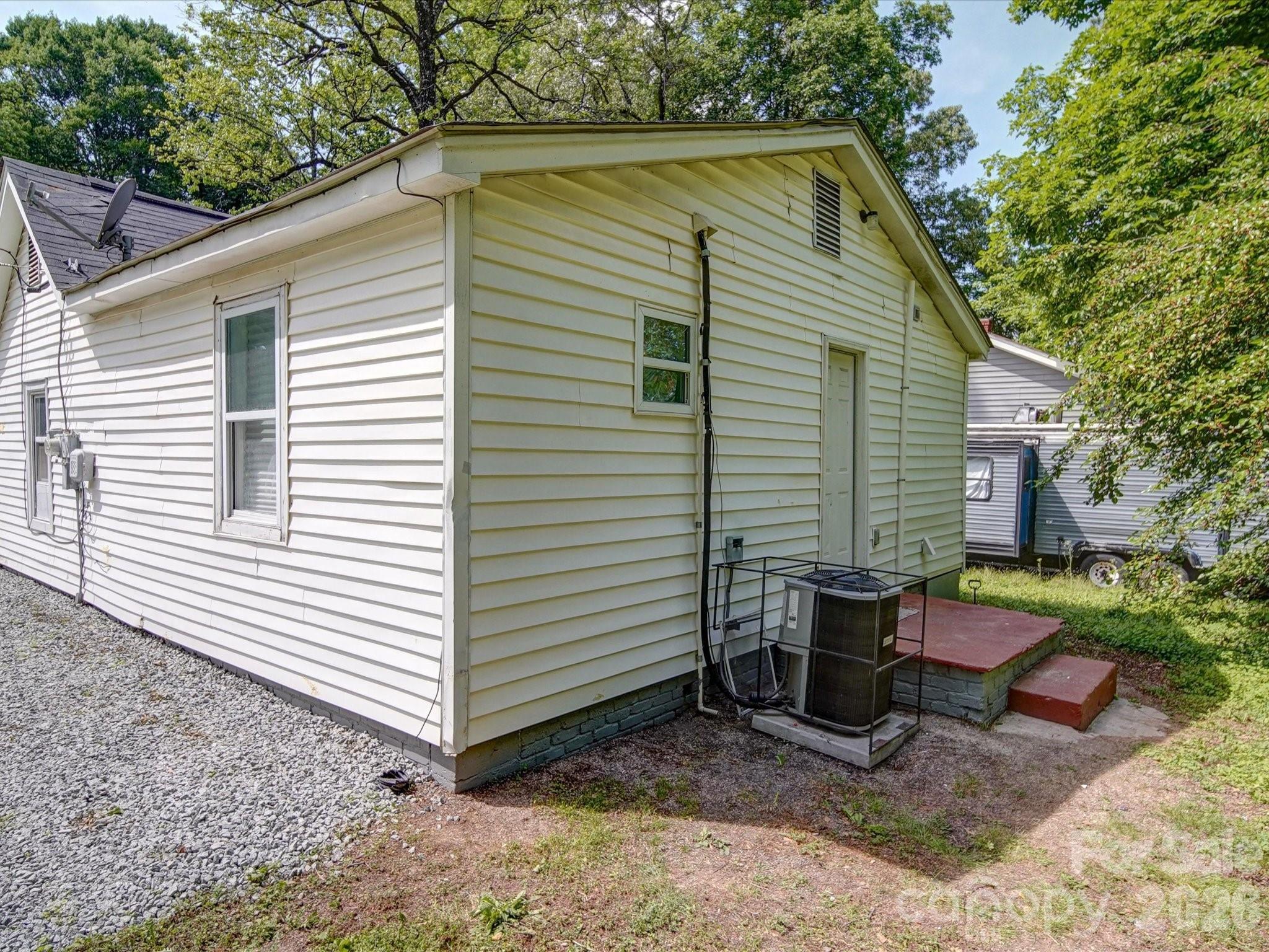 2300 Kennesaw Drive Property Photo 19