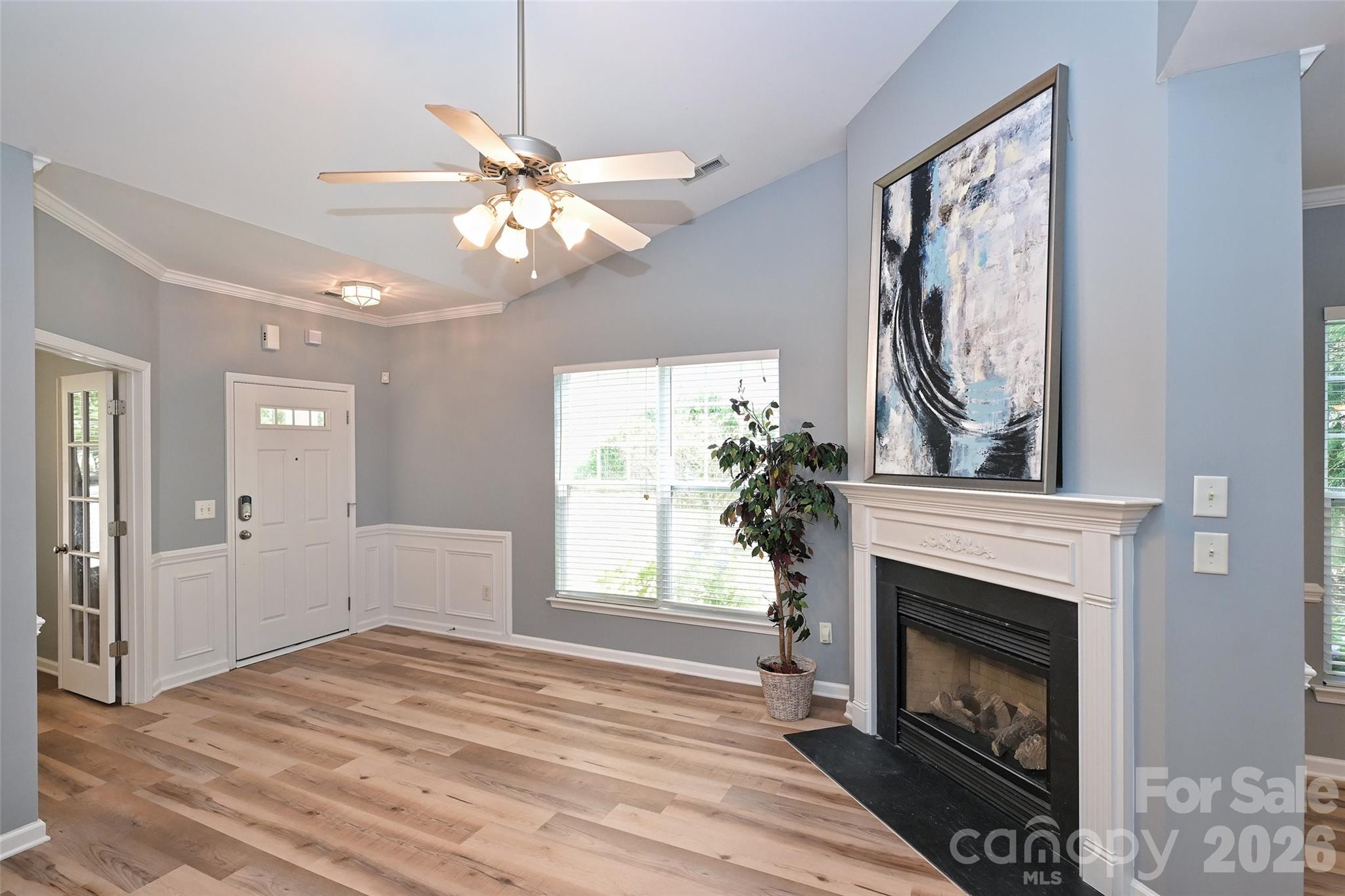 1549 Hammond Drive Property Photo 4