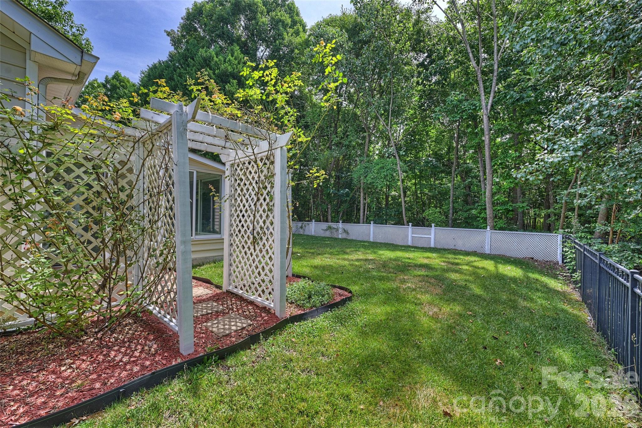 1549 Hammond Drive Property Photo 25