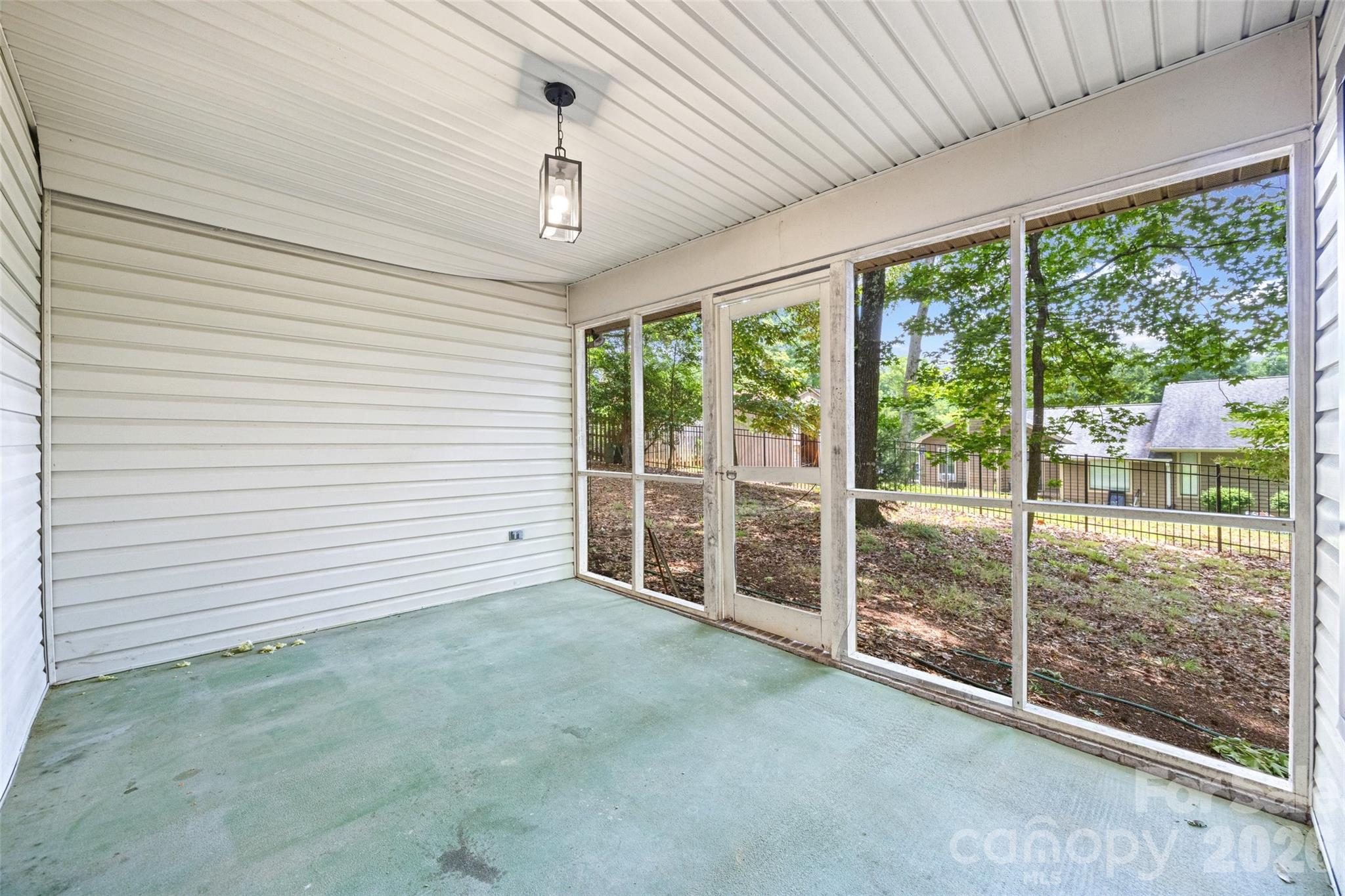 5053 Suwarrow Court Property Photo 23