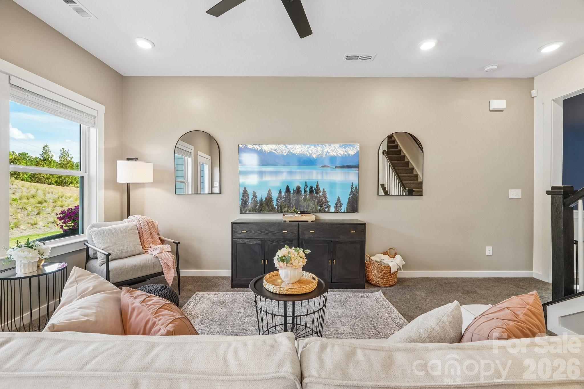 24064 Sailfish Drive Property Photo 3