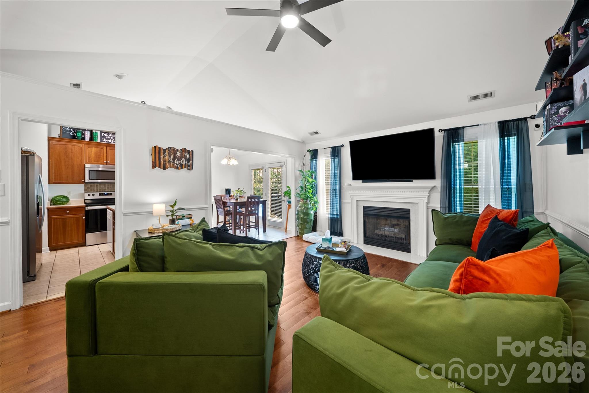 2613 Parkwest Drive 7 Property Photo 6