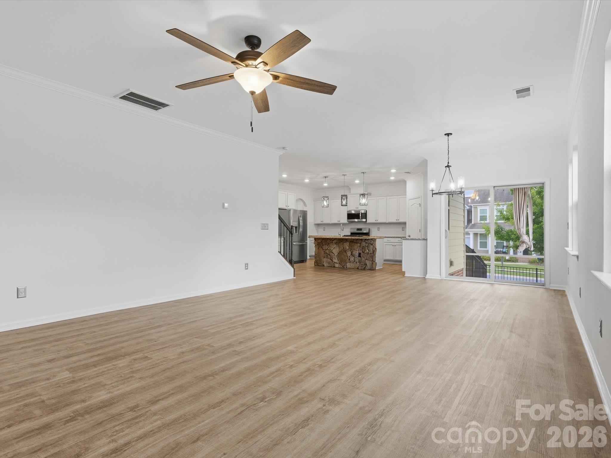 1049 Bannister Road Property Photo 13