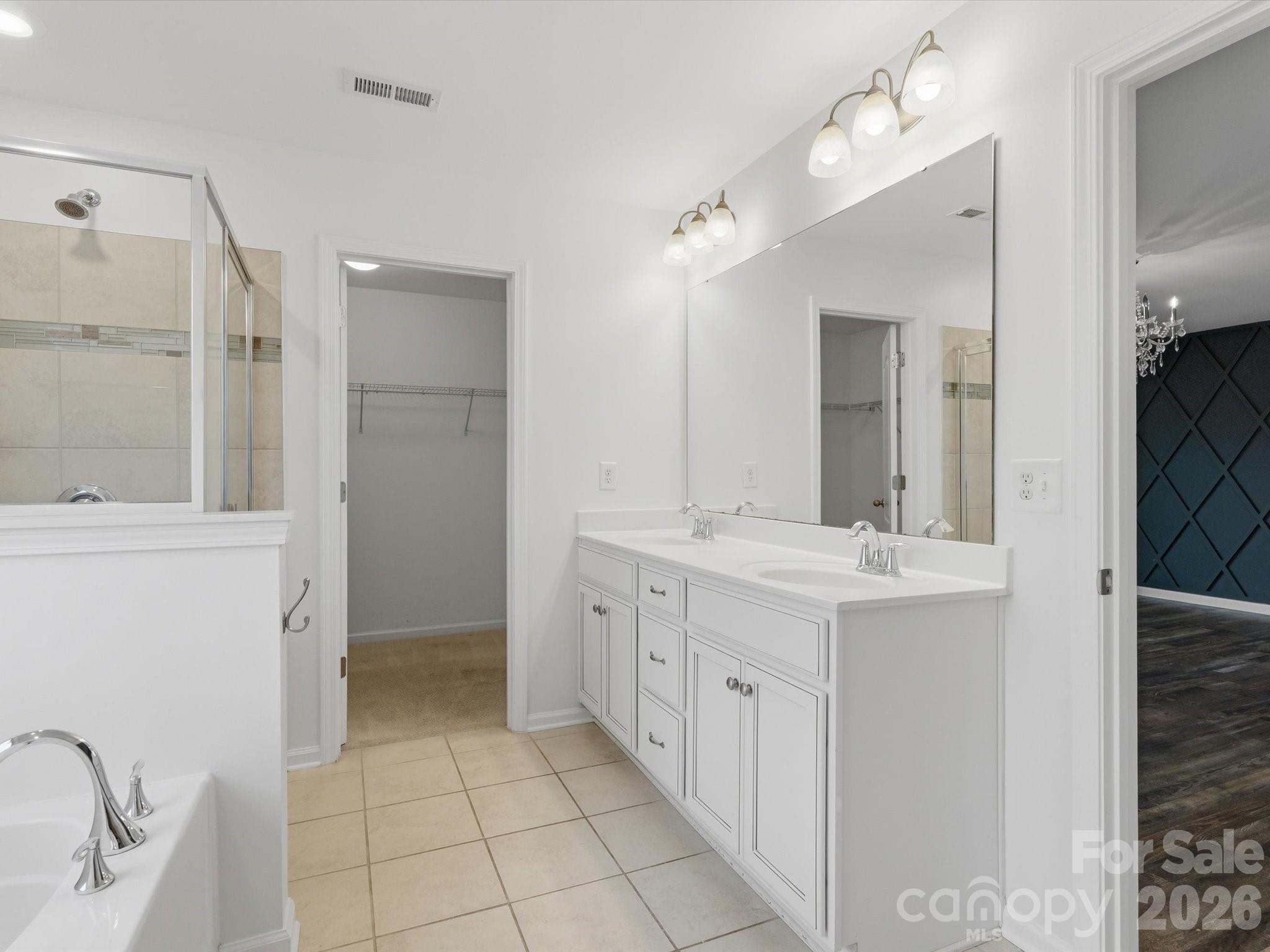 1049 Bannister Road Property Photo 29