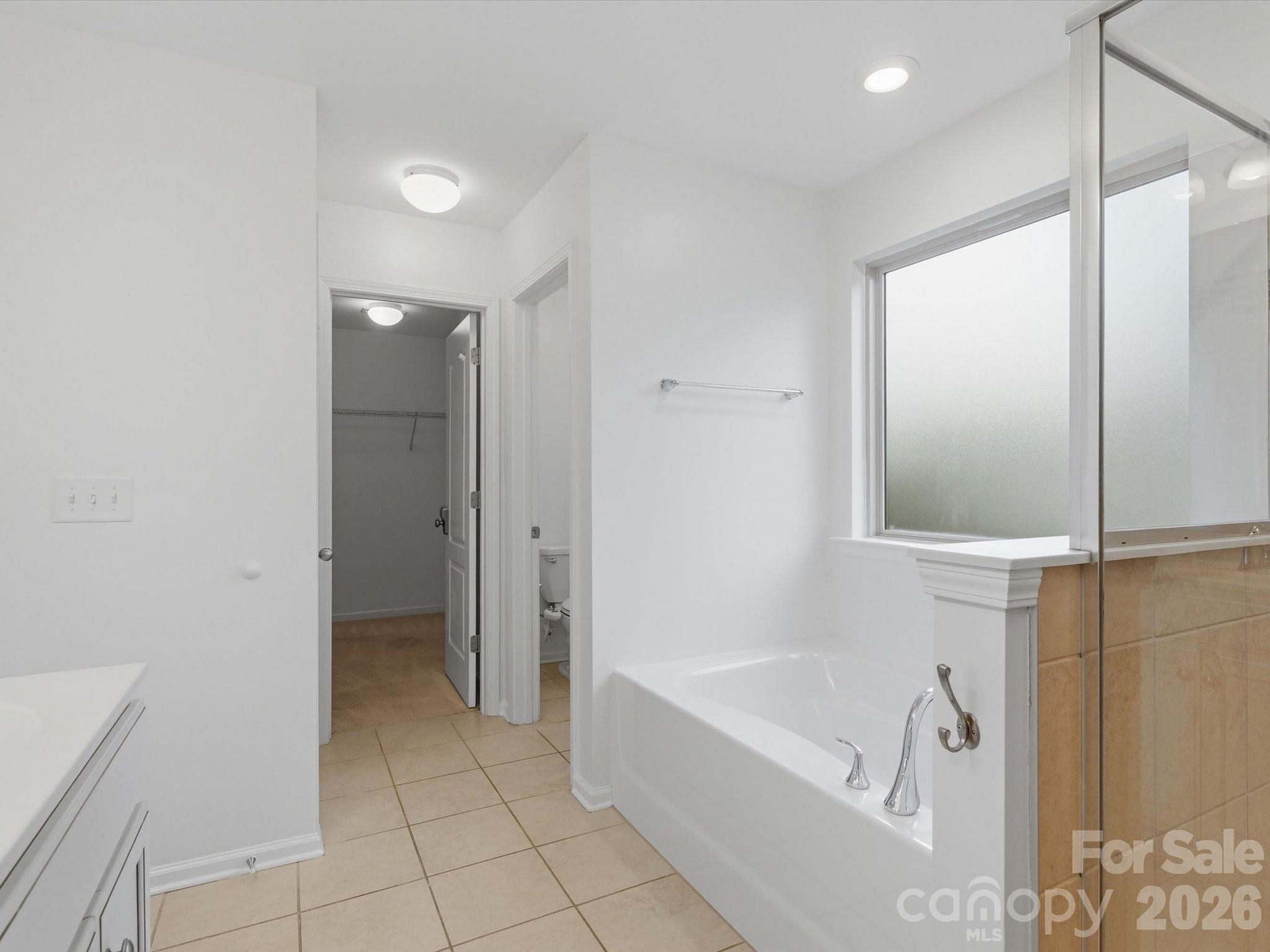 1049 Bannister Road Property Photo 30