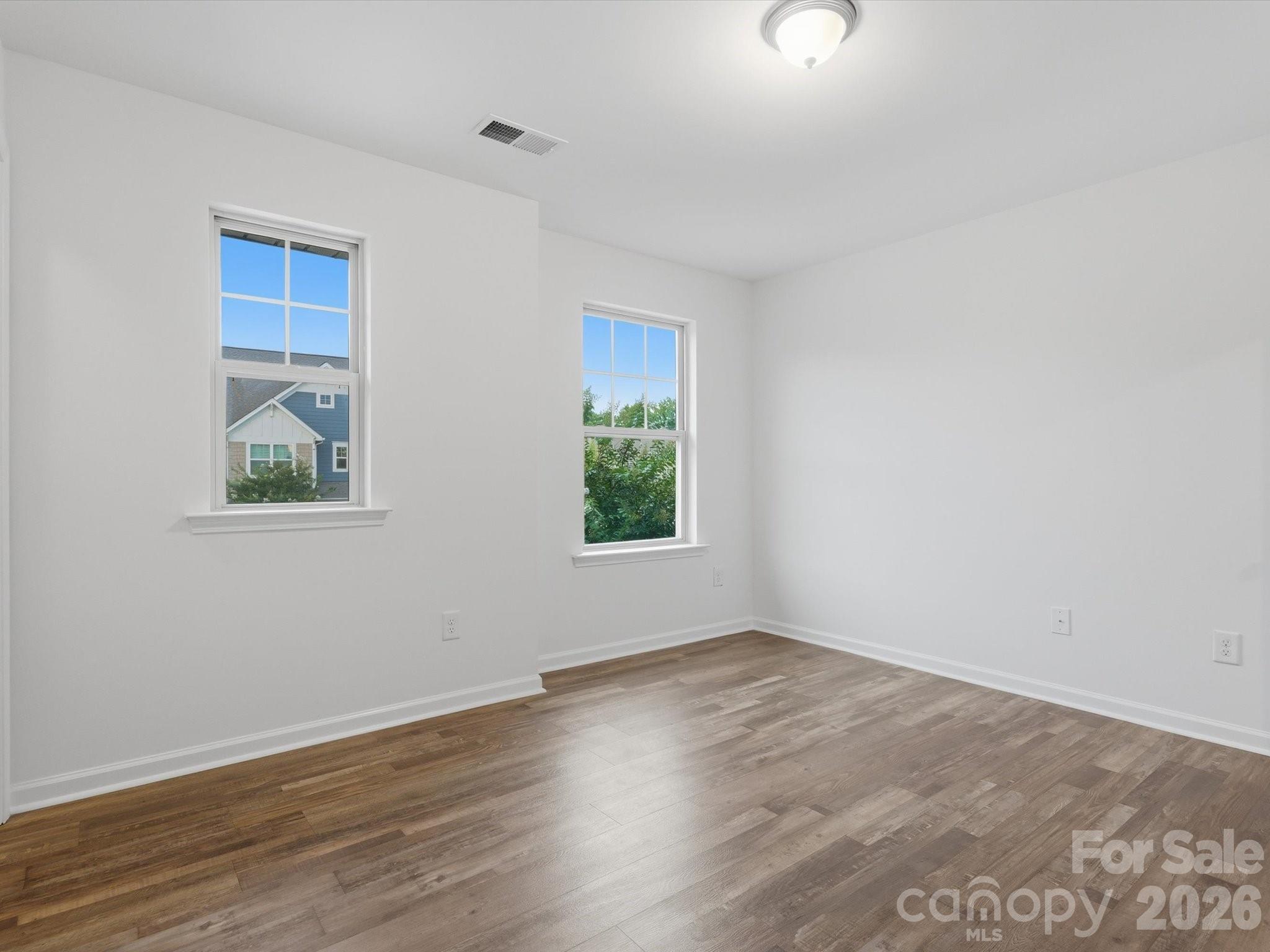 1049 Bannister Road Property Photo 32