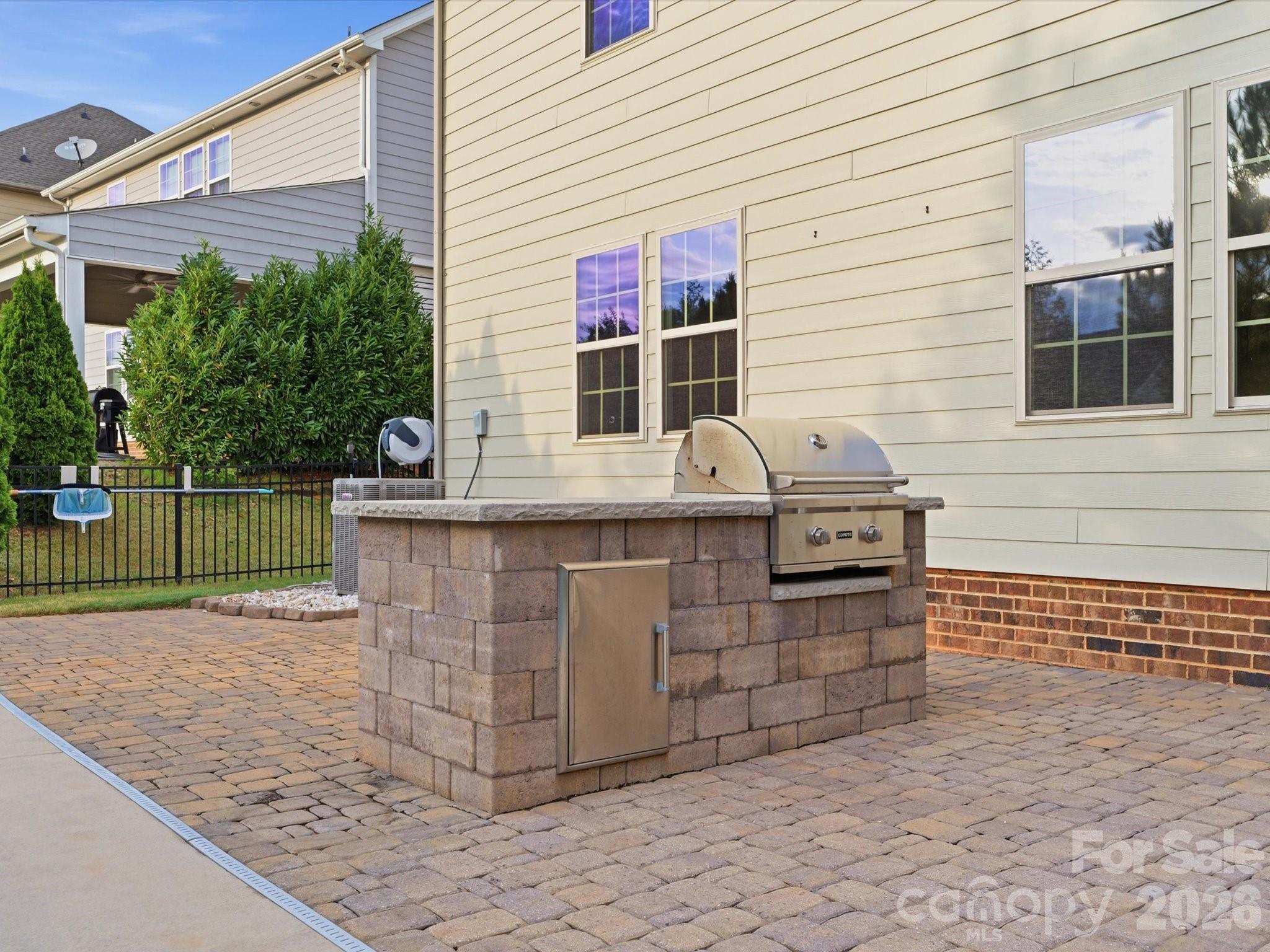 1049 Bannister Road Property Photo 43